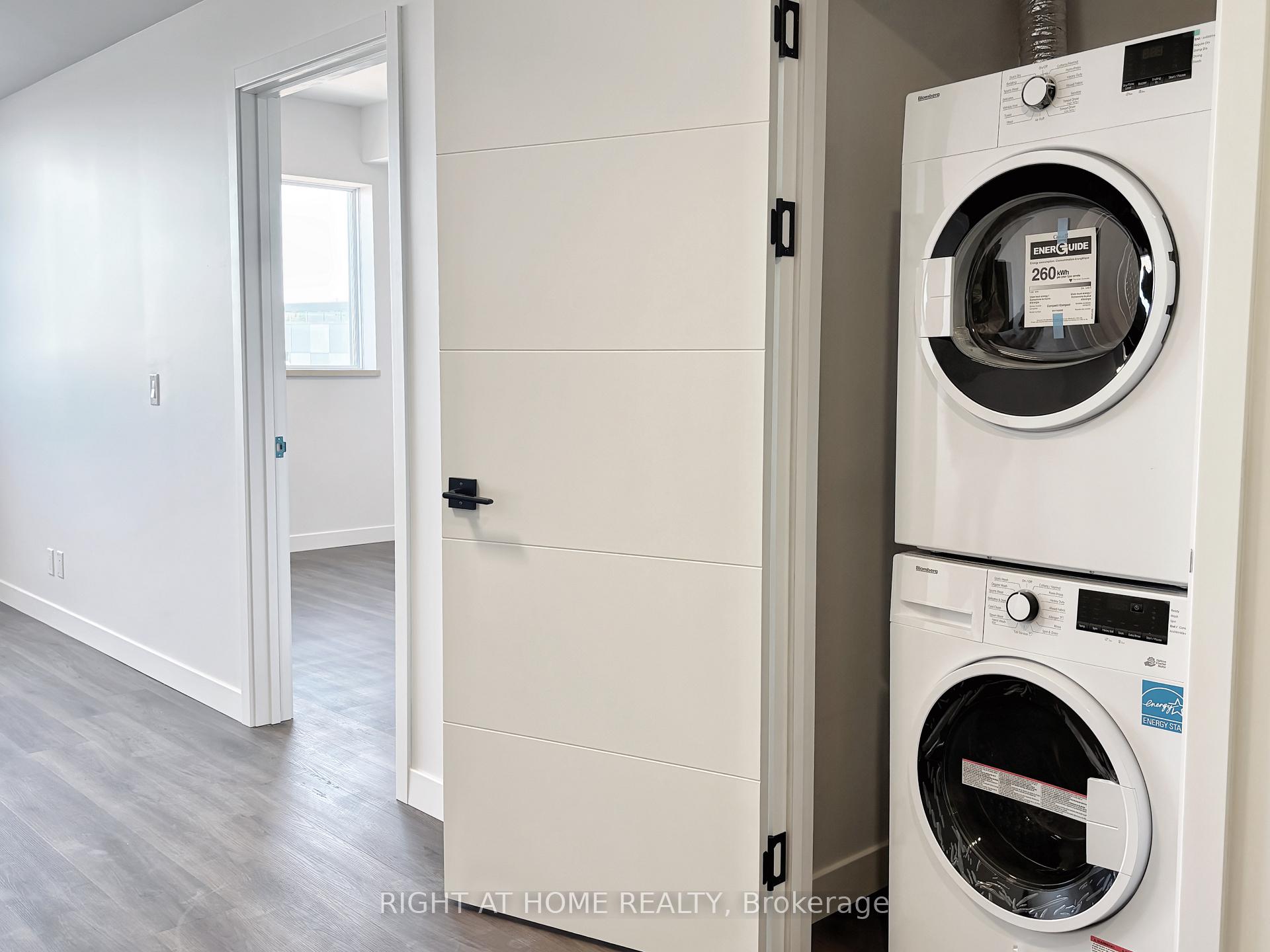 Photo 5 of Unit 305, 399 Winston Avenue, Ottawa, Westboro West — HOMEH