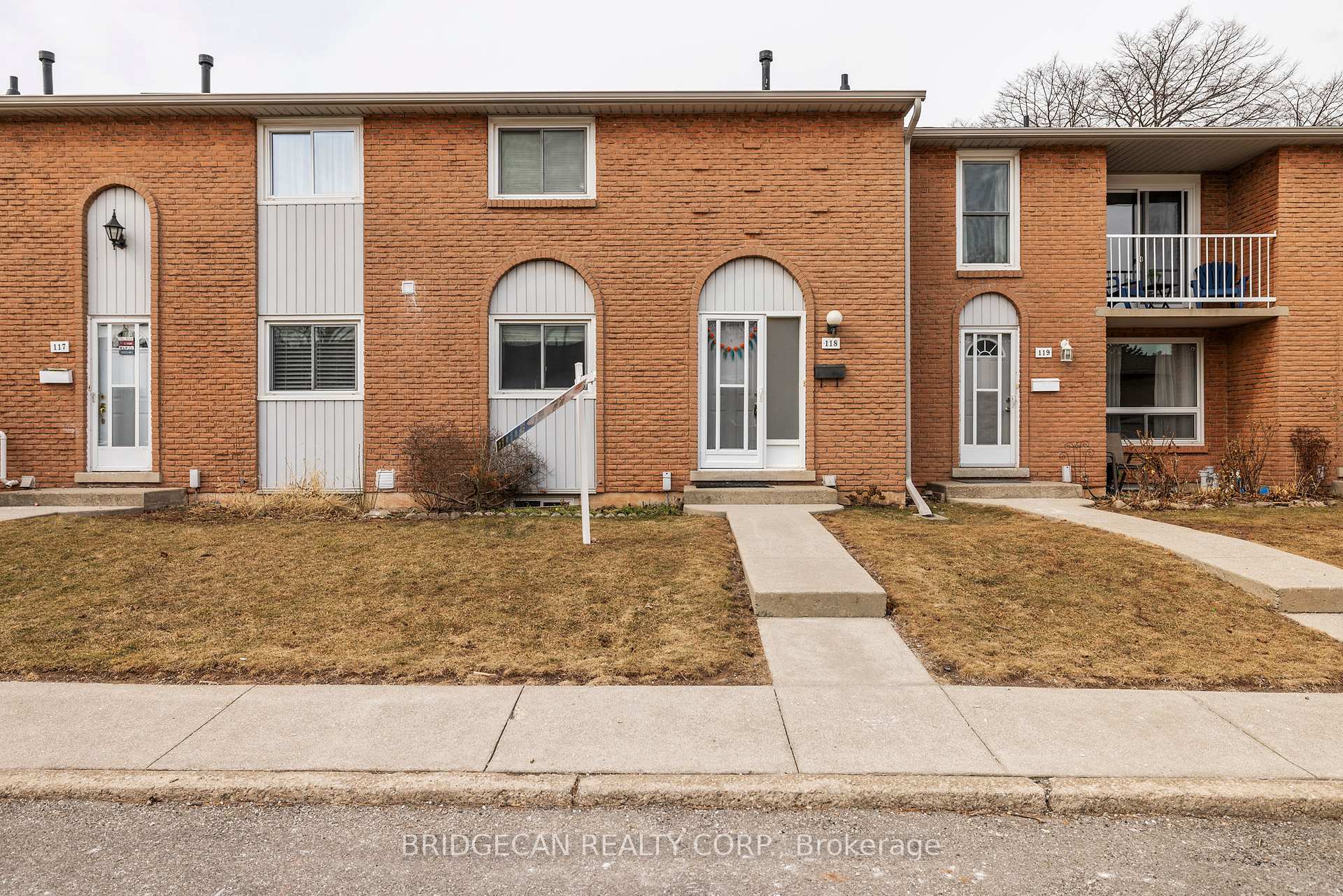 Photo 1 of Unit 118, 151 Gateshead Crescent, Hamilton, Stoney Creek — HOMEH