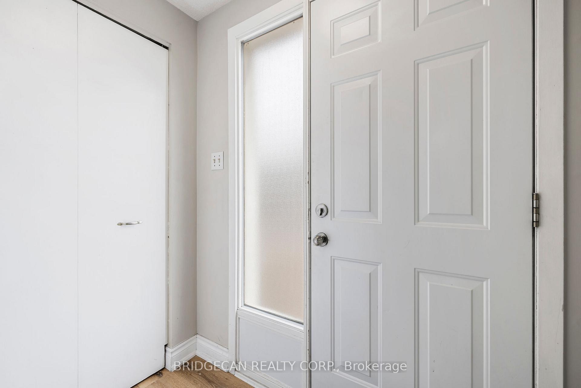 Photo 3 of Unit 118, 151 Gateshead Crescent, Hamilton, Stoney Creek — HOMEH