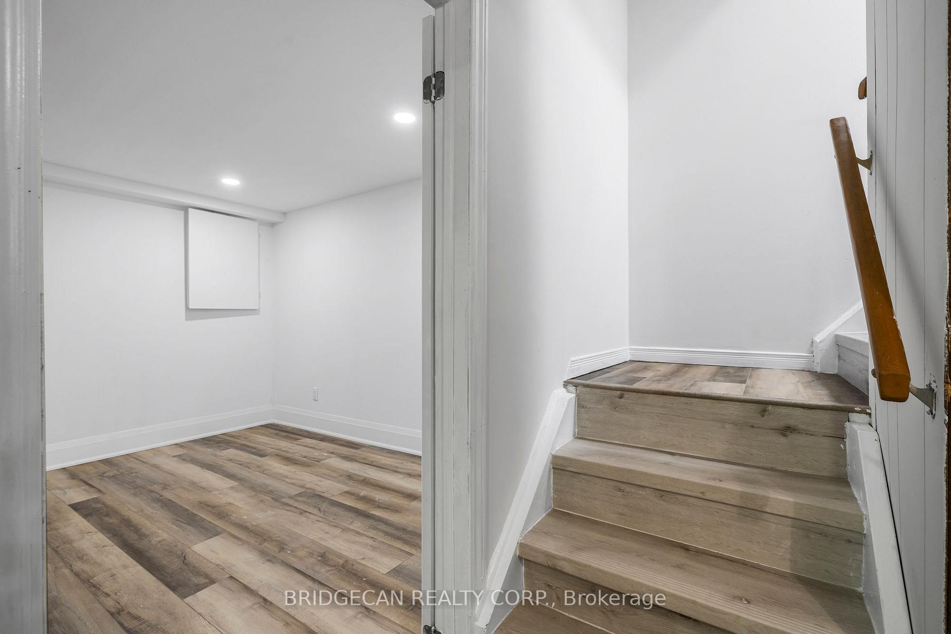 Photo 20 of Unit 118, 151 Gateshead Crescent, Hamilton, Stoney Creek — HOMEH