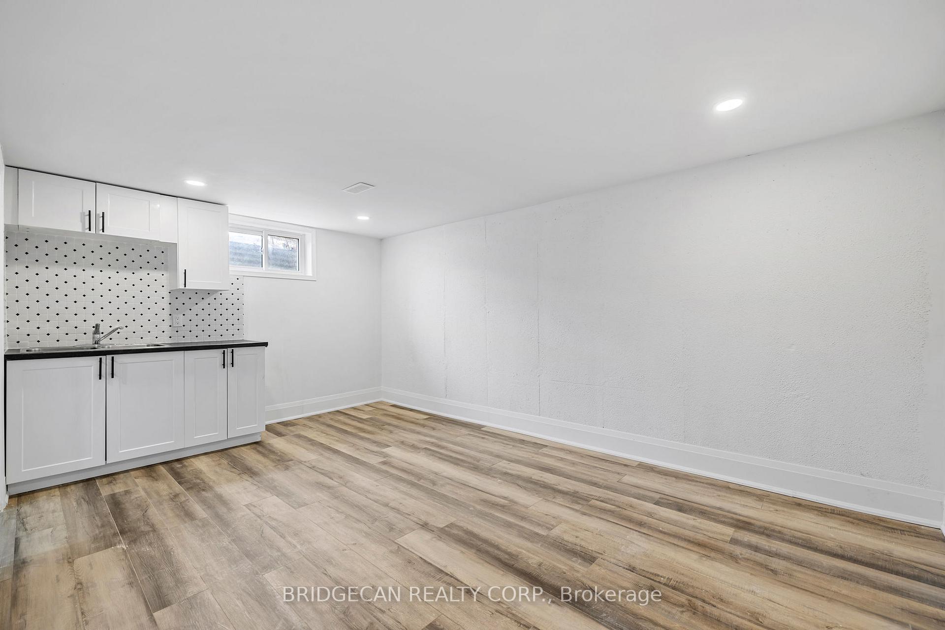Photo 24 of Unit 118, 151 Gateshead Crescent, Hamilton, Stoney Creek — HOMEH