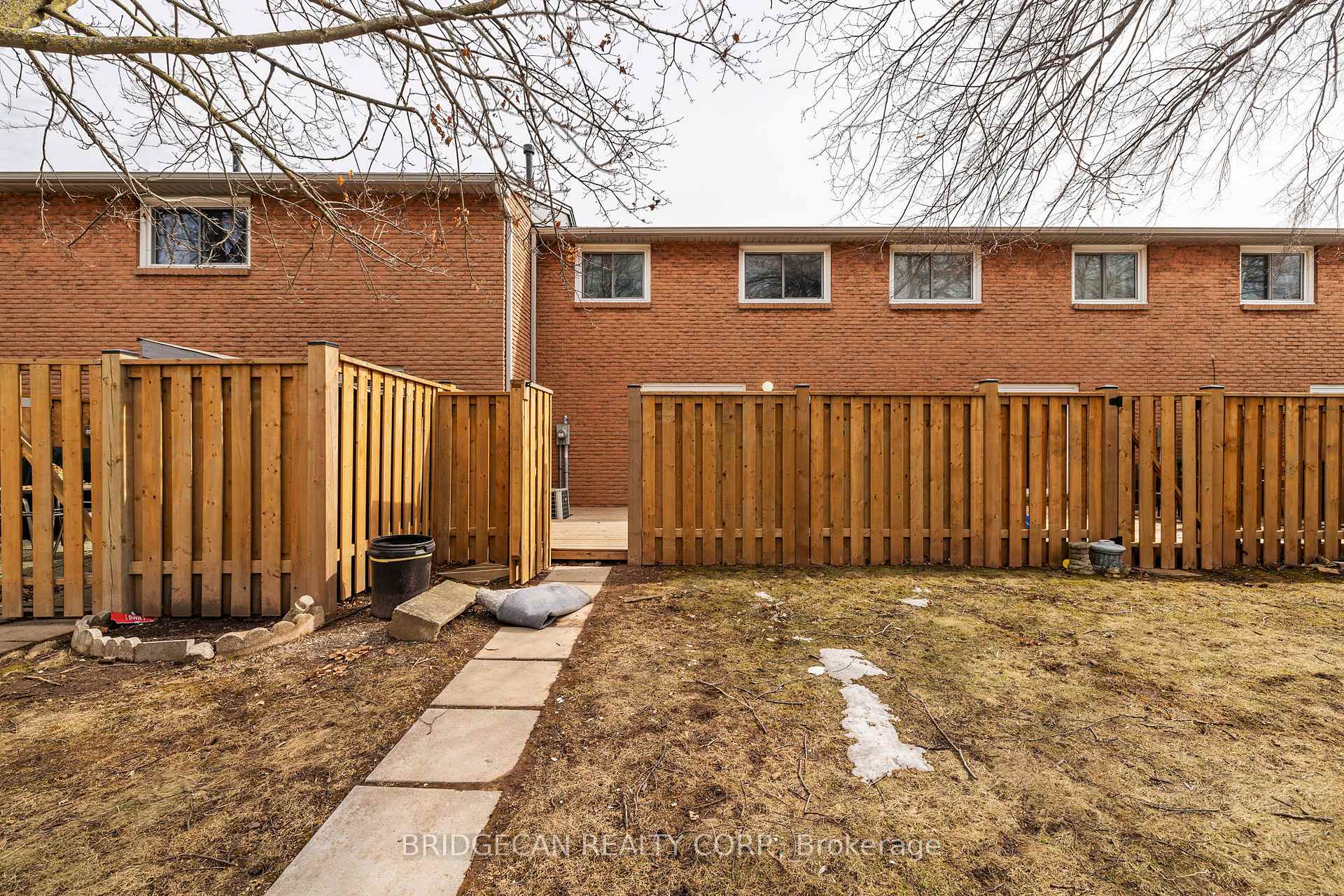 Photo 31 of Unit 118, 151 Gateshead Crescent, Hamilton, Stoney Creek — HOMEH