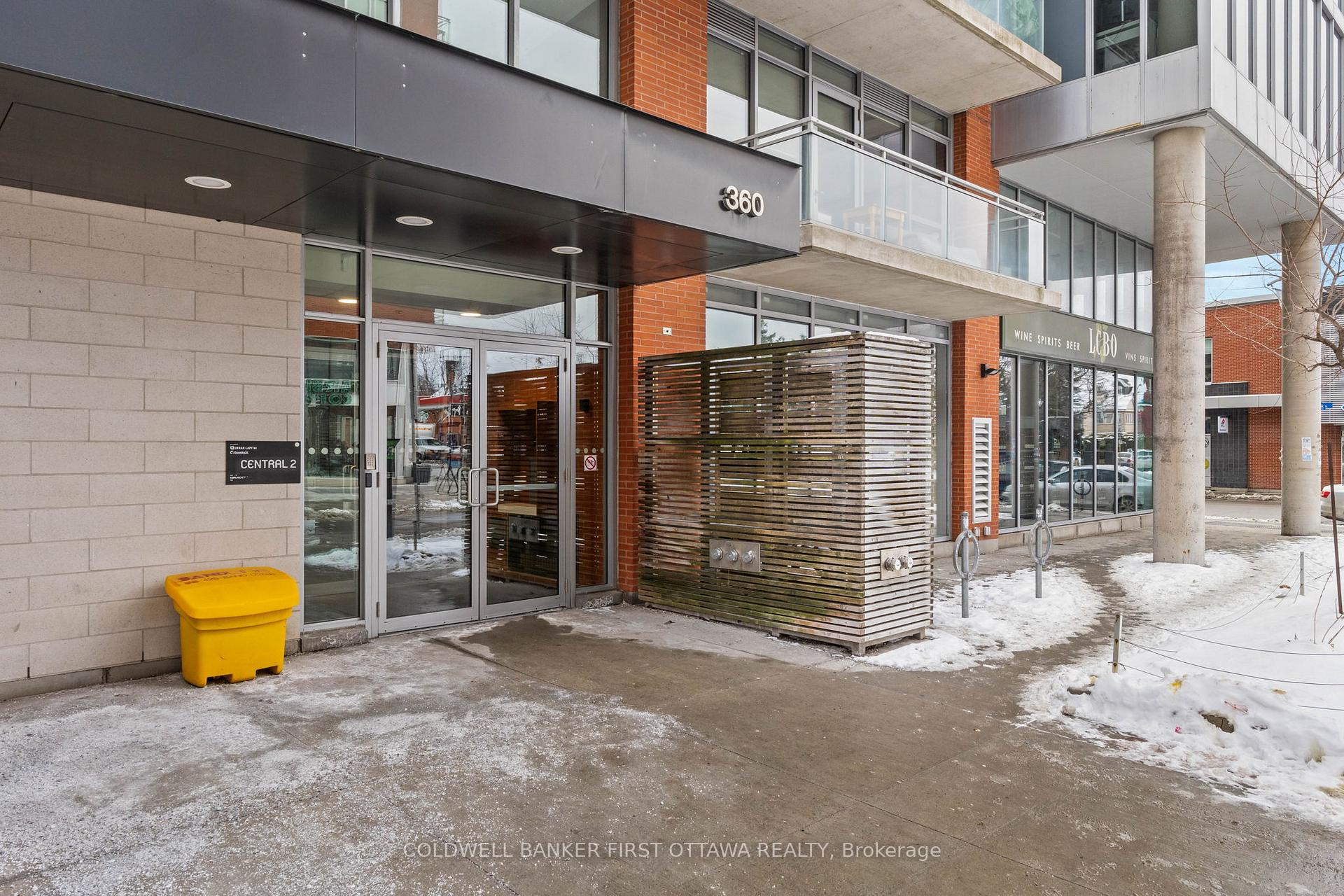Photo 3 of Unit 419, 360 Mcleod Street, Ottawa, Ottawa Centre — HOMEH