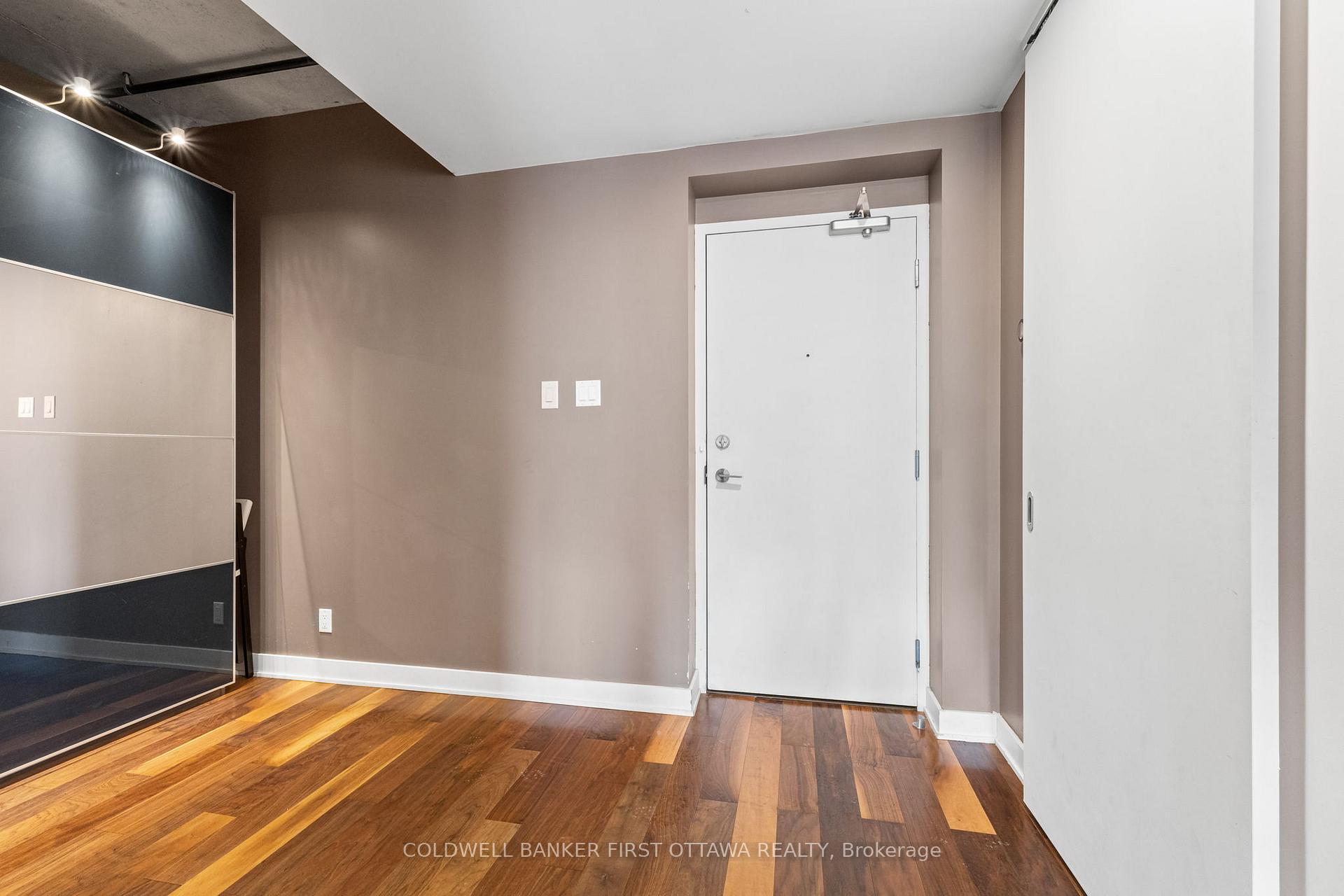 Photo 11 of Unit 419, 360 Mcleod Street, Ottawa, Ottawa Centre — HOMEH