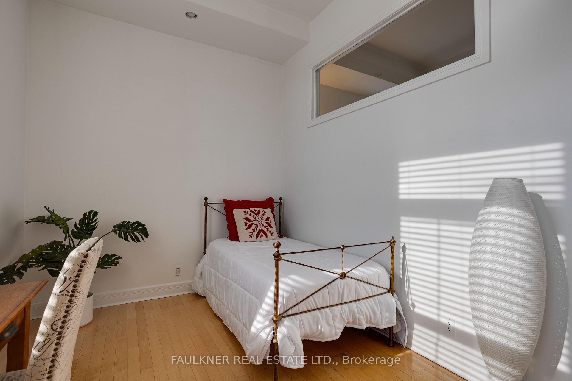 Photo 16 of Unit 301, 174 Stanley Avenue, Ottawa, New Edinburgh — HOMEH