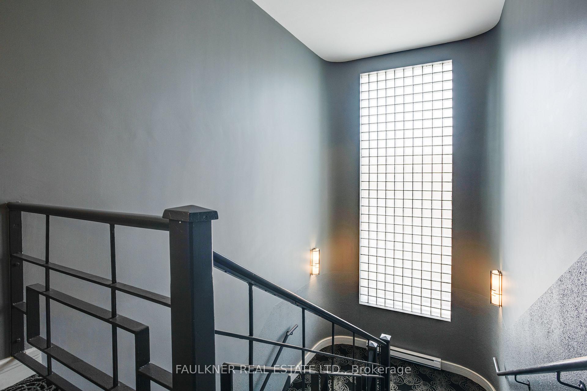 Photo 20 of Unit 301, 174 Stanley Avenue, Ottawa, New Edinburgh — HOMEH