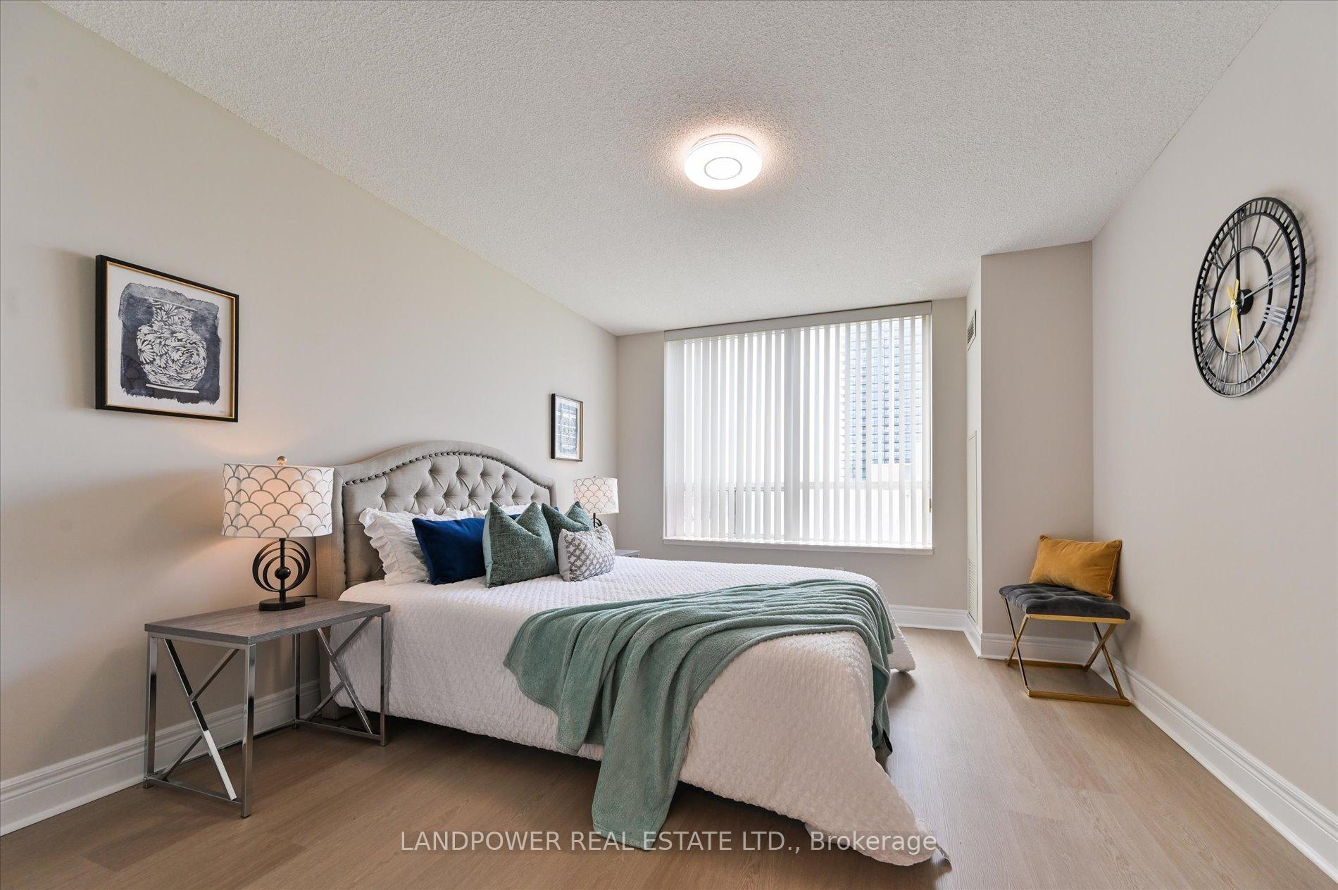 Photo 2 of Unit 310, 48 Suncrest Boulevard, Markham, Commerce Valley — HOMEH