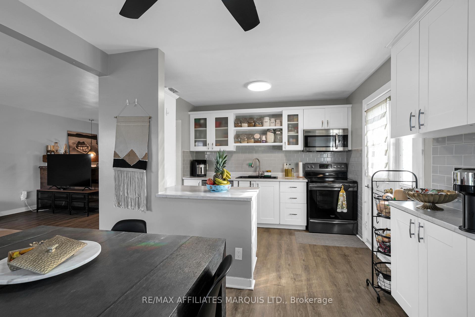 Photo 3 of 403 Susan Avenue, Cornwall — HOMEH