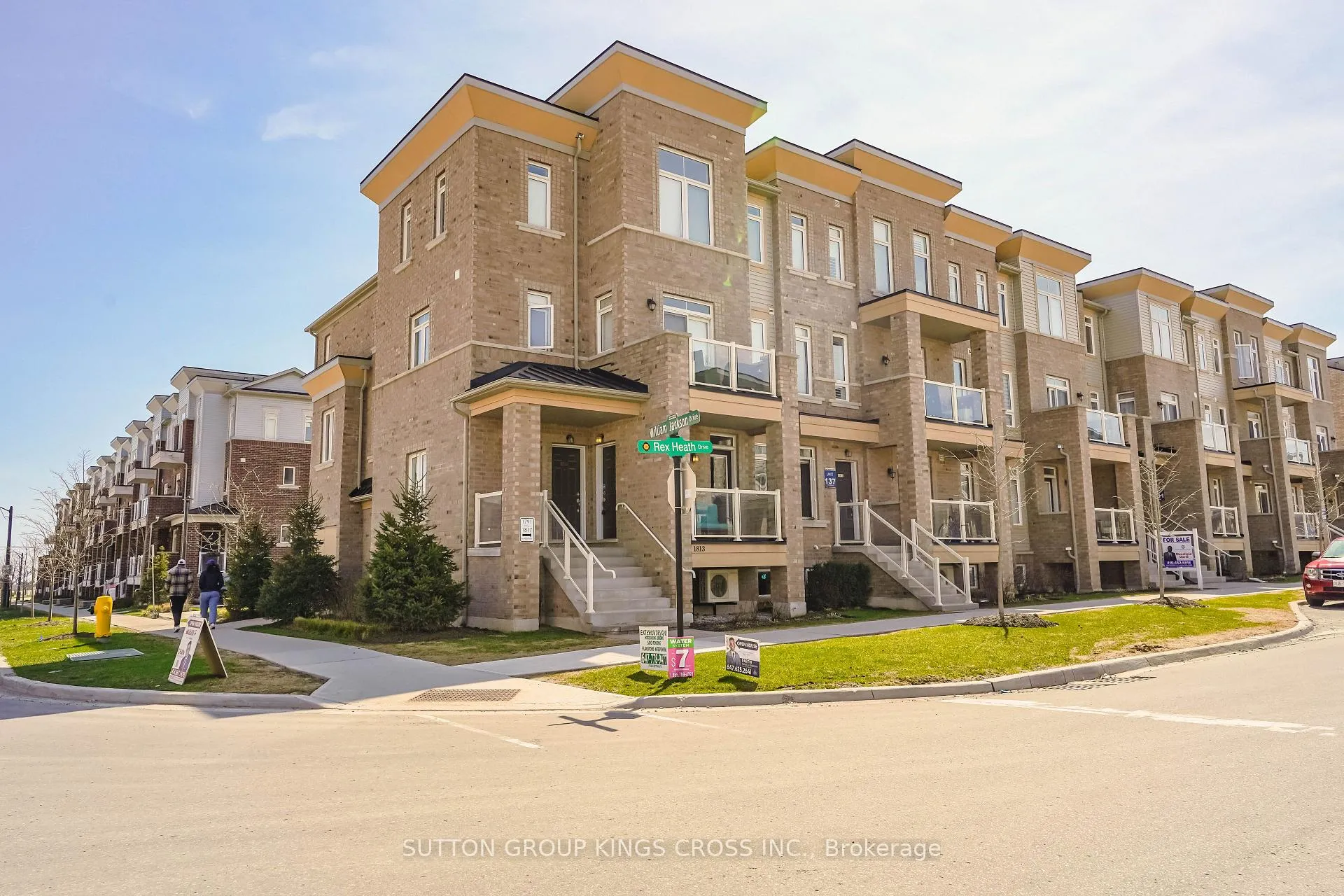Photo 1 of 1813 Rex Heath Drive, Pickering, Duffin Heights — HOMEH