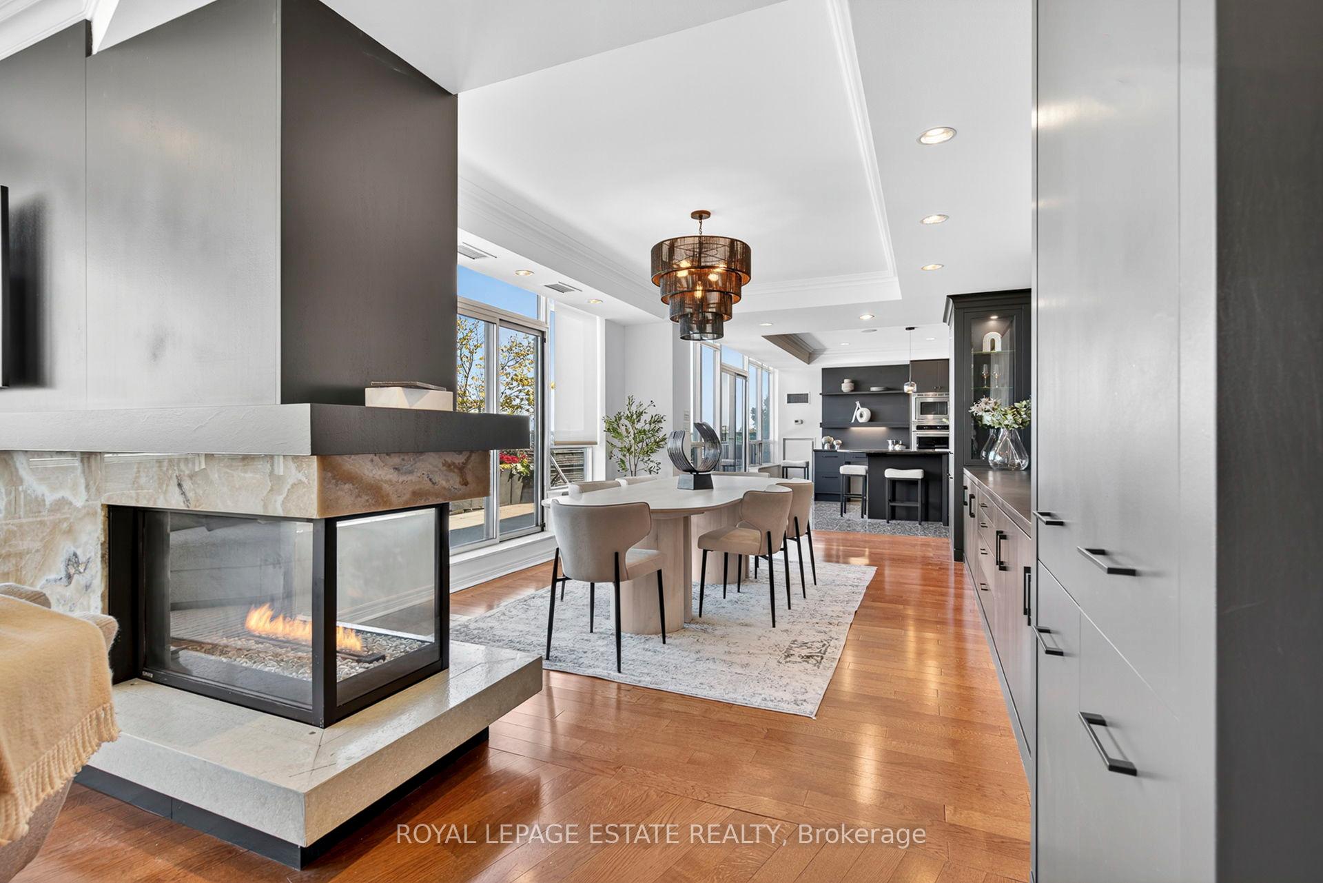 Photo 9 of Unit Ph9, 9 Boardwalk Drive, Toronto, The Beaches — HOMEH