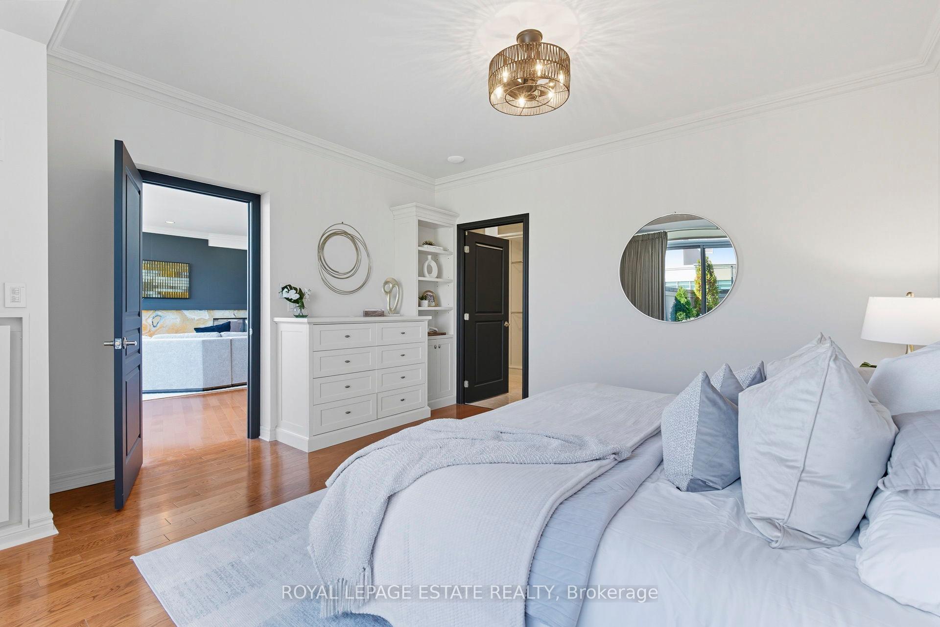 Photo 18 of Unit Ph9, 9 Boardwalk Drive, Toronto, The Beaches — HOMEH