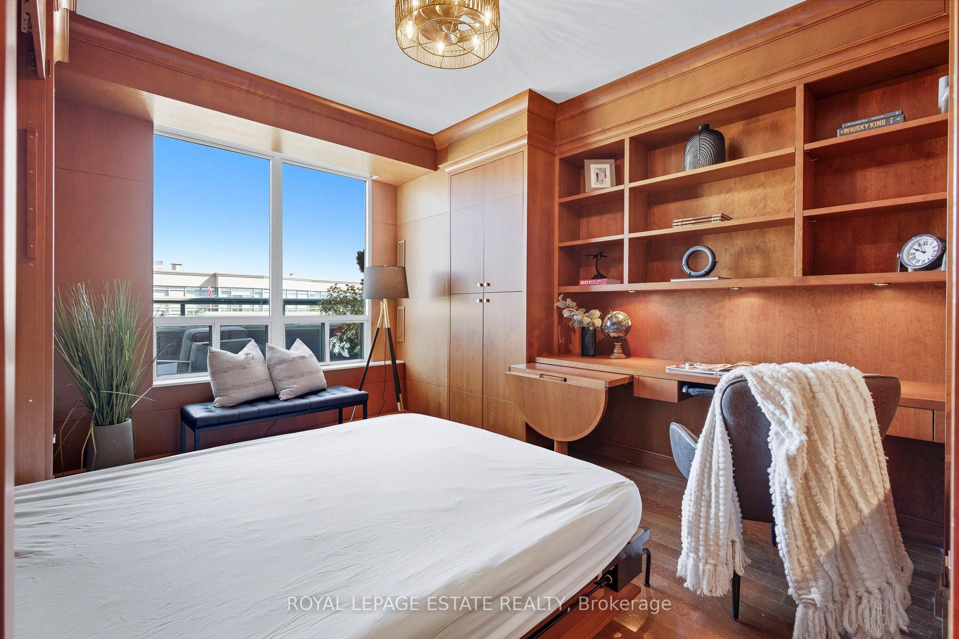 Photo 23 of Unit Ph9, 9 Boardwalk Drive, Toronto, The Beaches — HOMEH