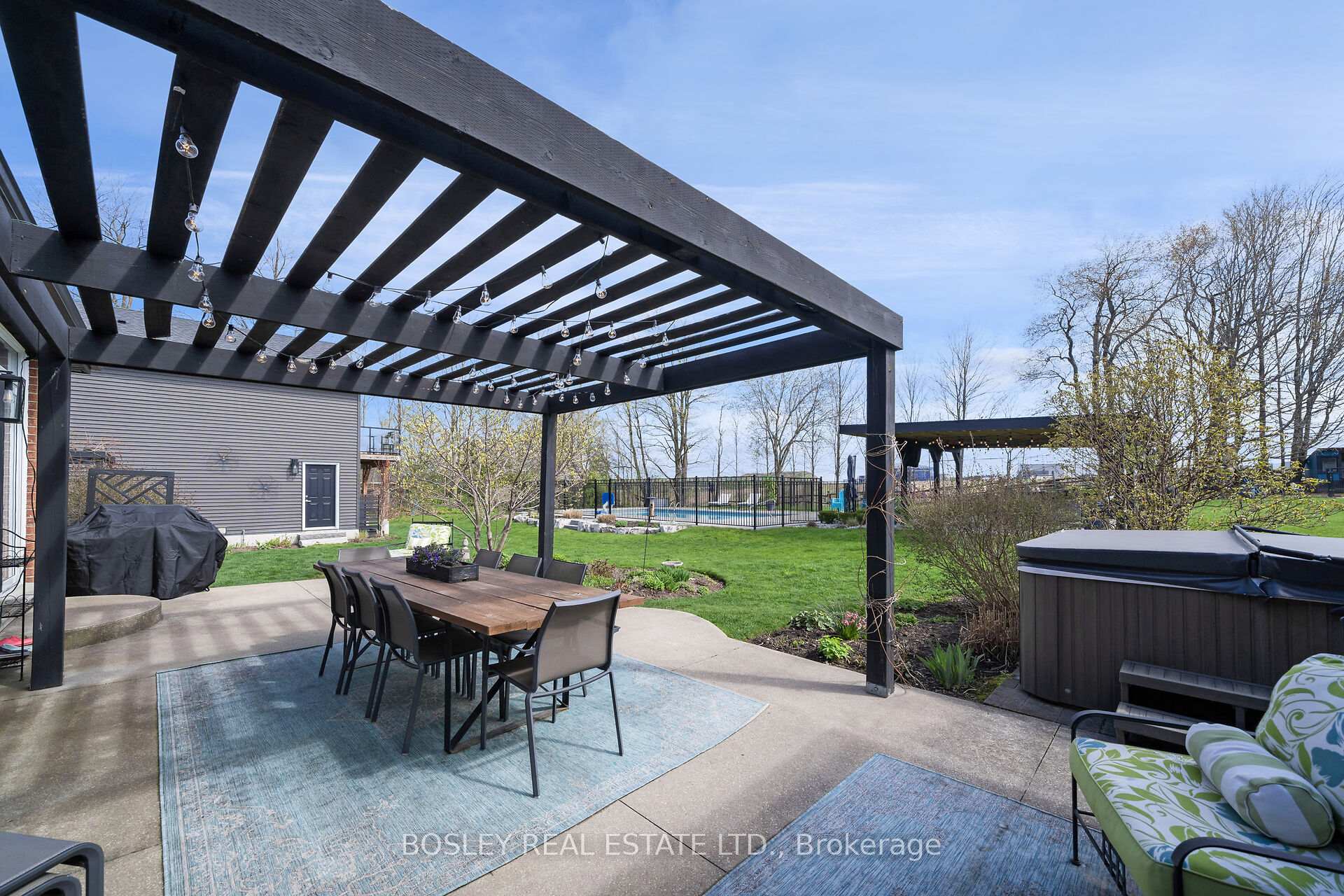 Photo 33 of 15 Aspen Court, Erin — HOMEH