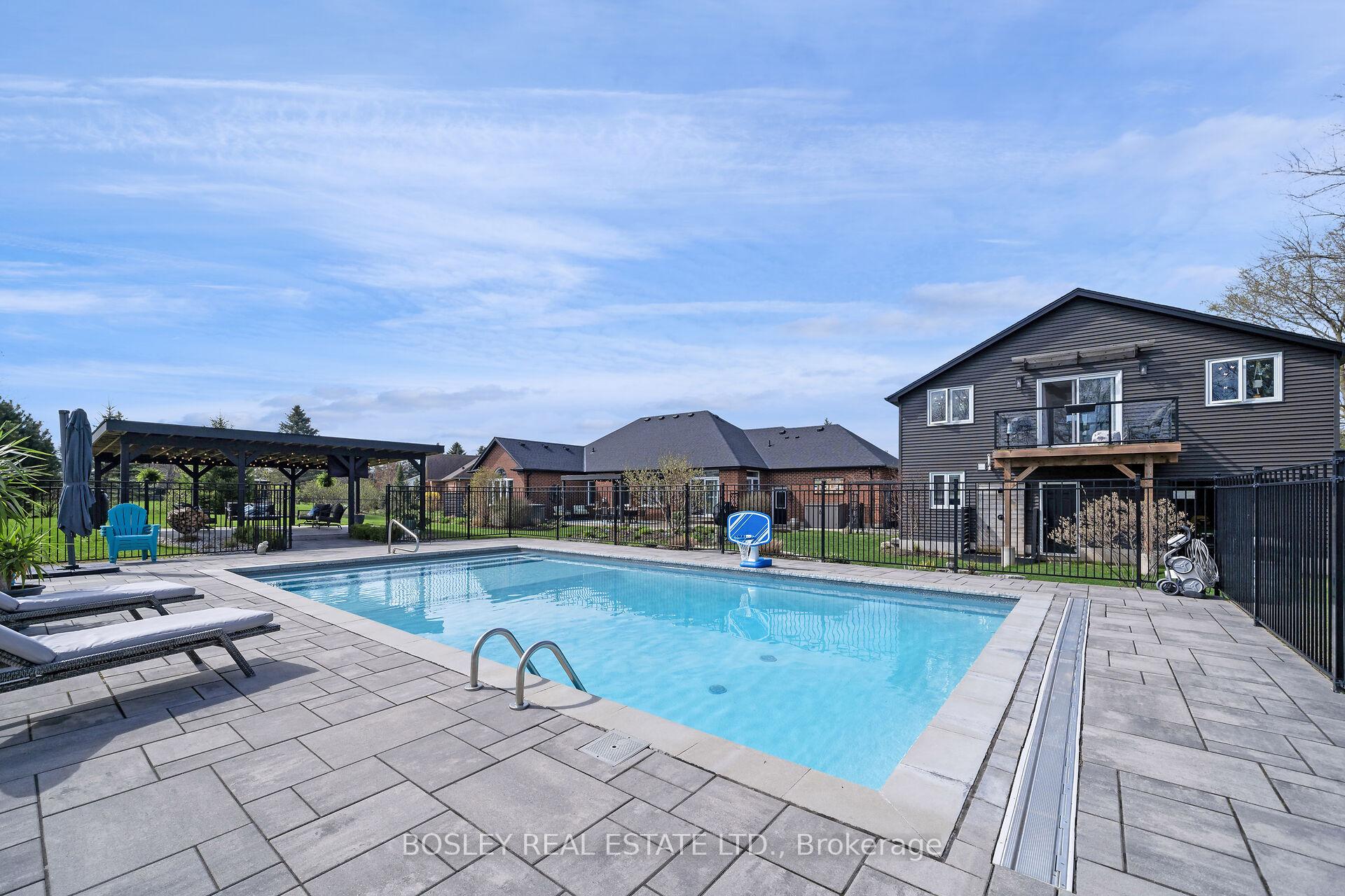 Photo 36 of 15 Aspen Court, Erin — HOMEH