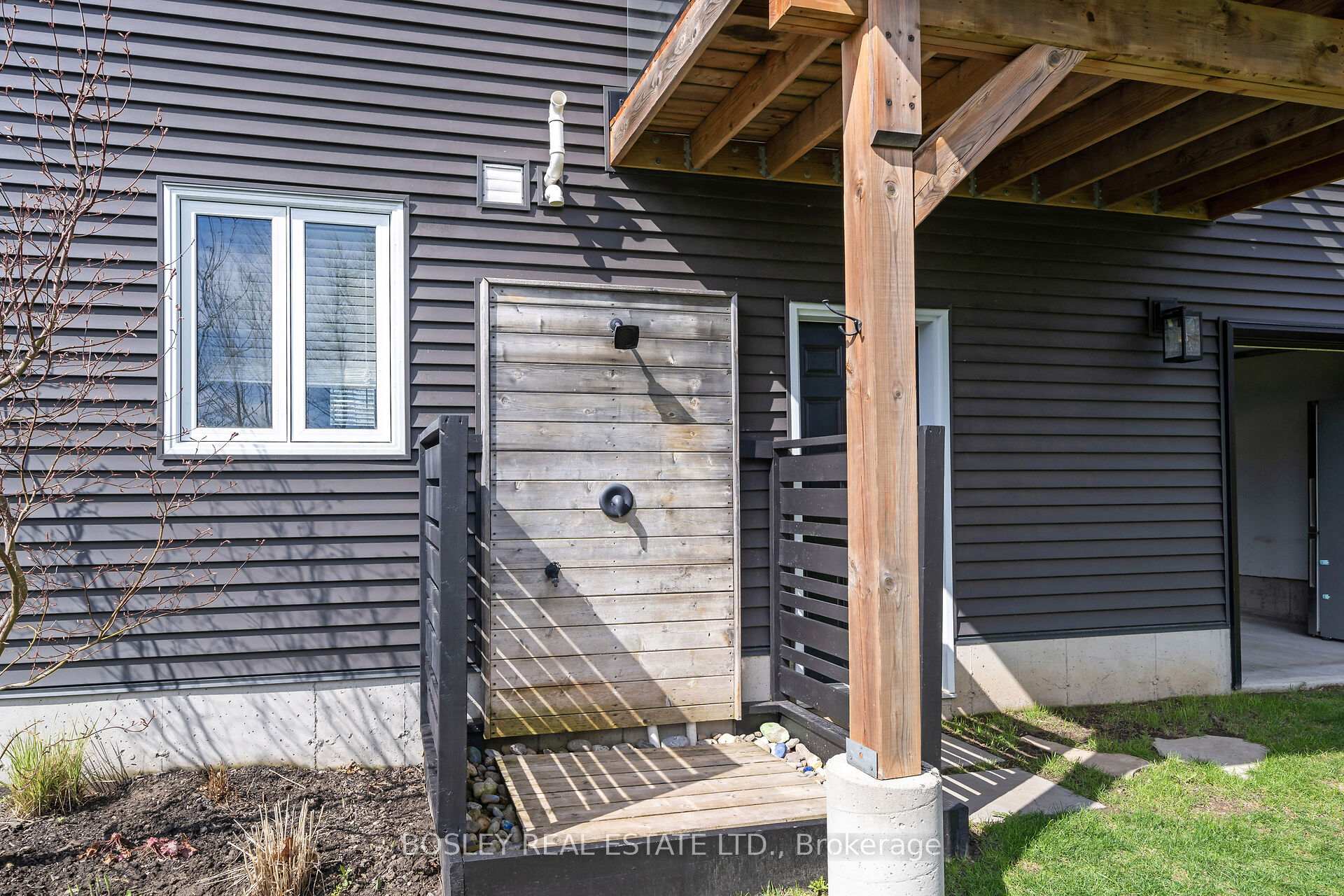 Photo 38 of 15 Aspen Court, Erin — HOMEH