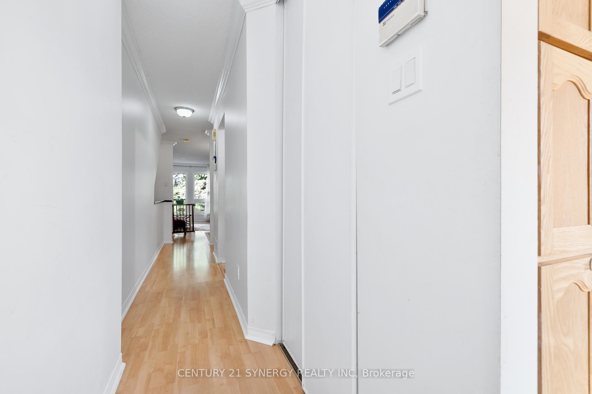 Photo 7 of 5988 Red Willow Drive, Ottawa, Chapel Hill — HOMEH