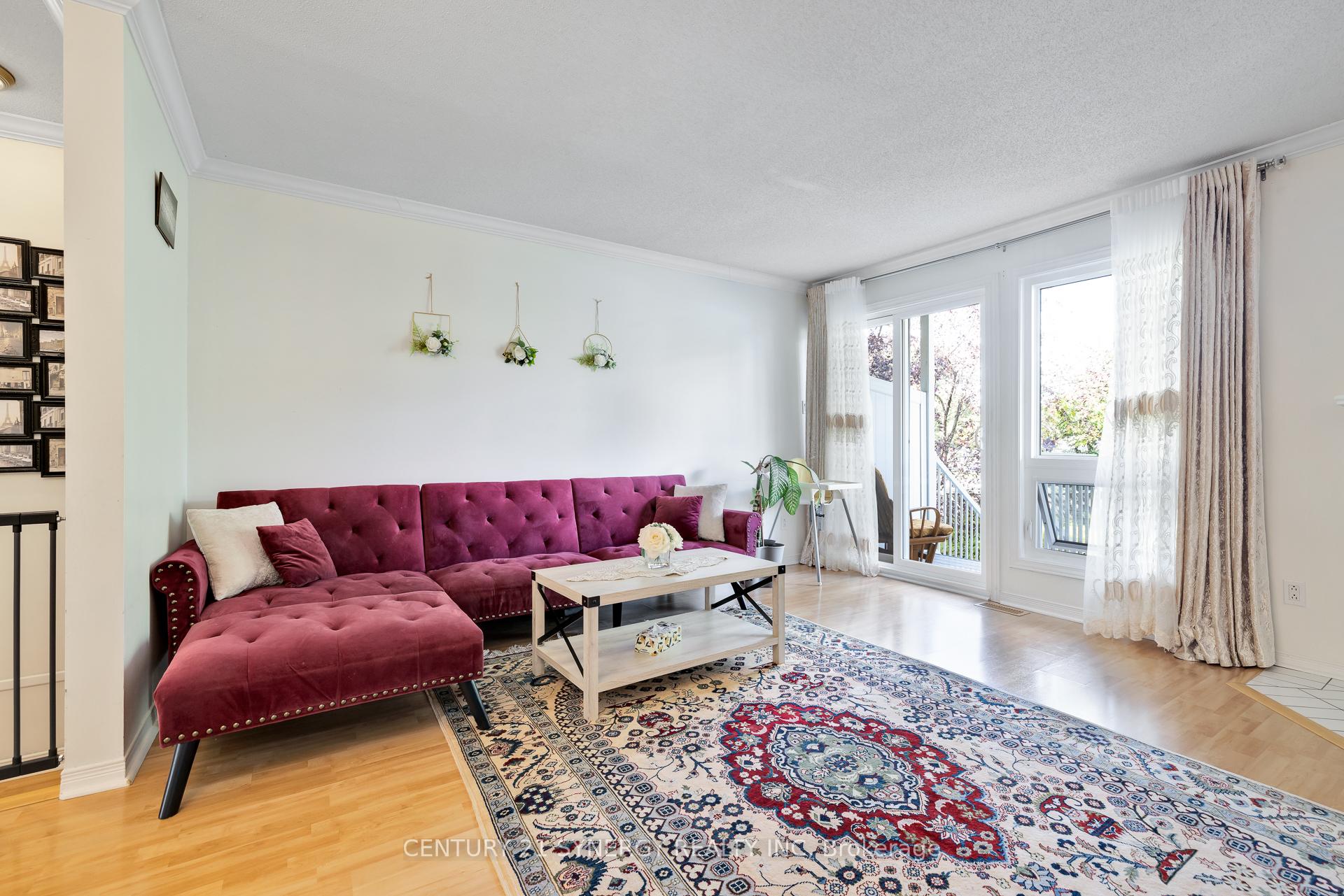 Photo 10 of 5988 Red Willow Drive, Ottawa, Chapel Hill — HOMEH