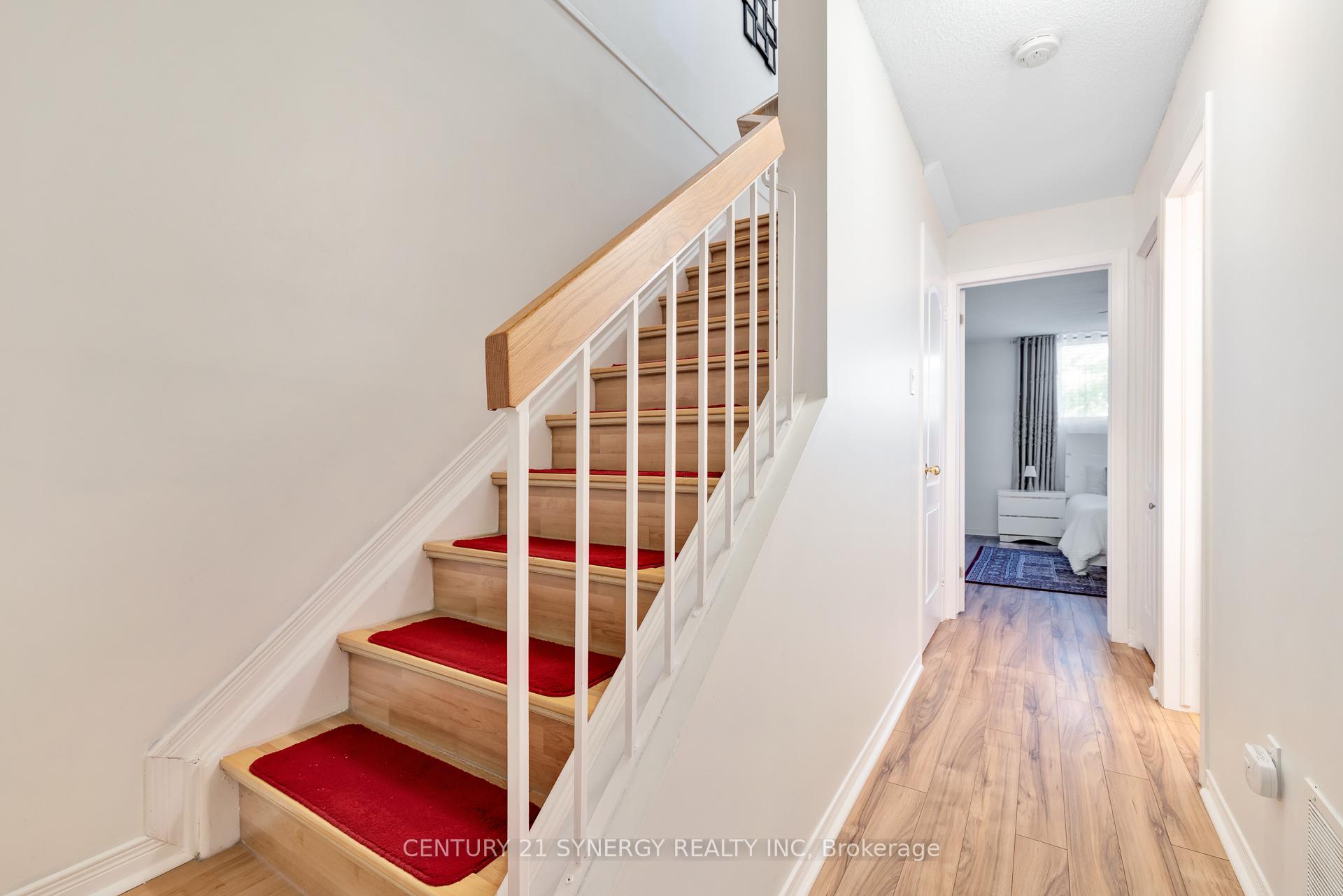 Photo 14 of 5988 Red Willow Drive, Ottawa, Chapel Hill — HOMEH