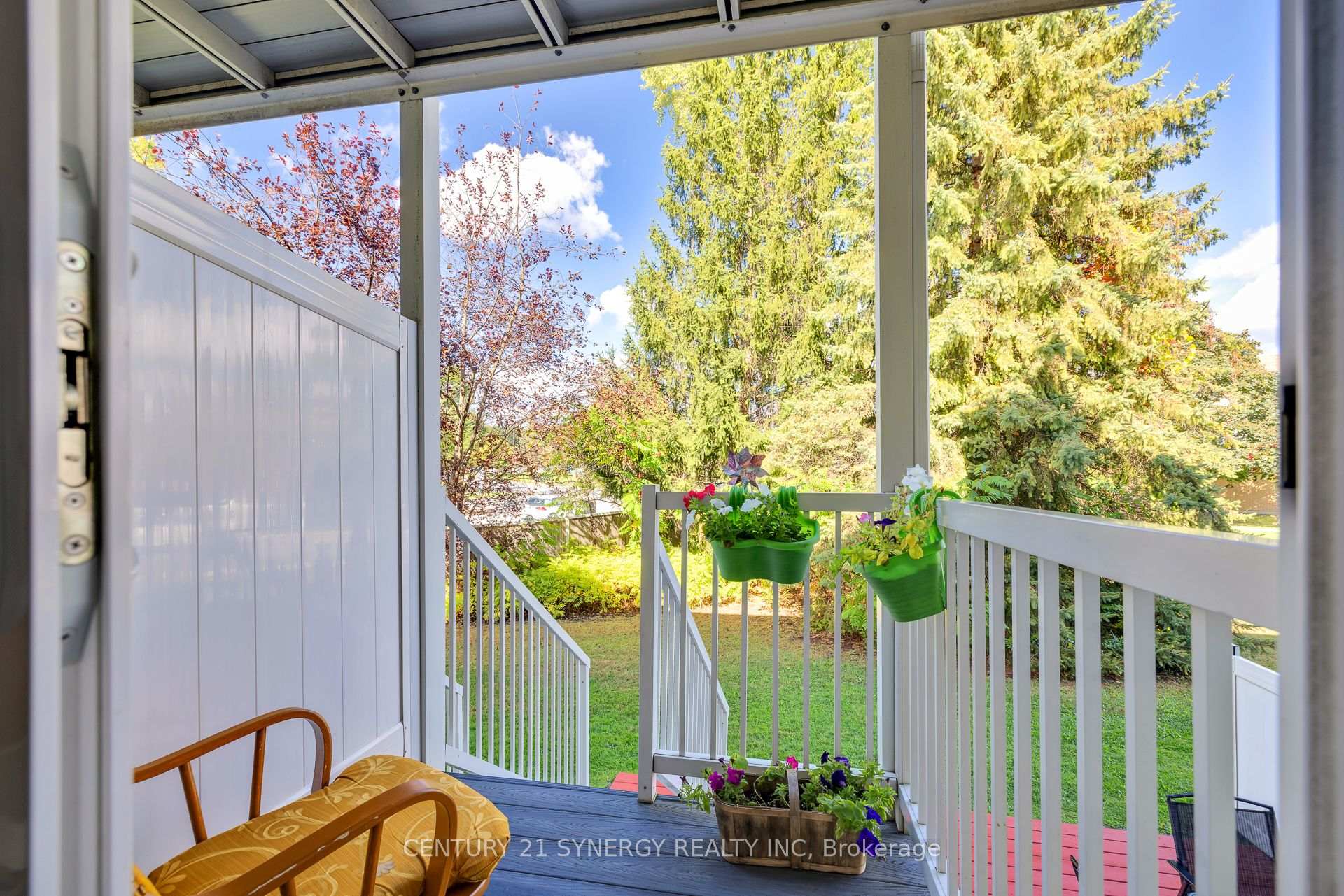 Photo 19 of 5988 Red Willow Drive, Ottawa, Chapel Hill — HOMEH