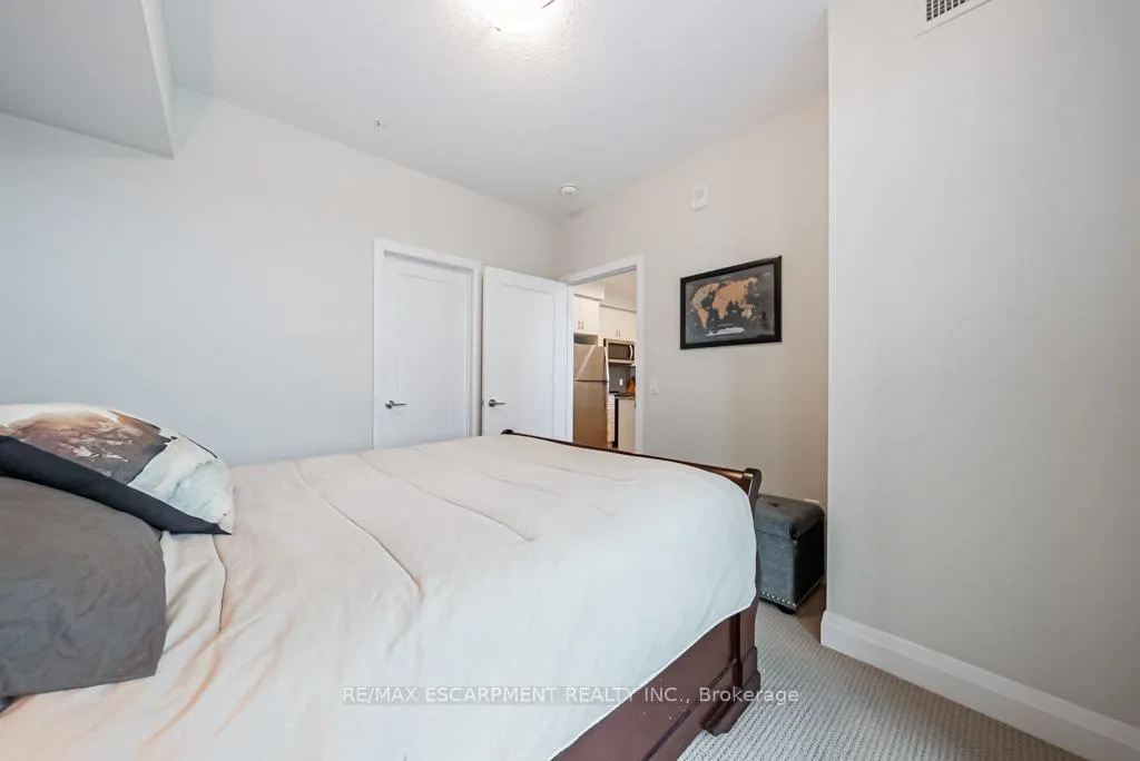 Photo 16 of Unit 118, 16 Concord Place, Grimsby, Grimsby Beach — HOMEH