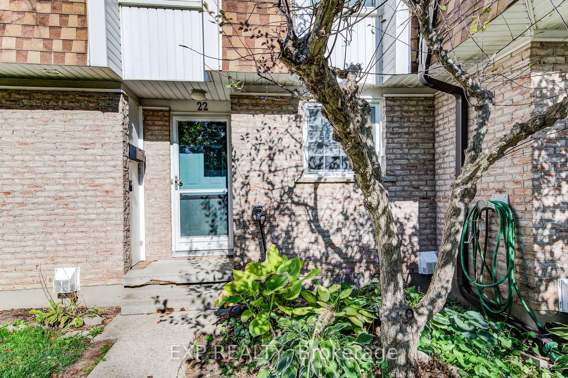Photo 2 of Unit 22, 383 Edinburgh Road S, Guelph, Dovercliffe Park/Old University — HOMEH