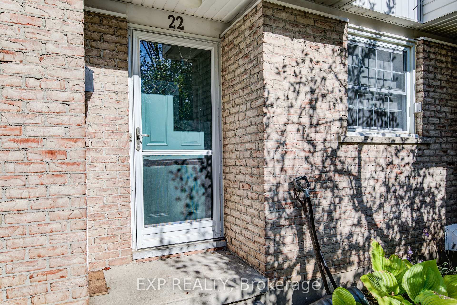 Photo 3 of Unit 22, 383 Edinburgh Road S, Guelph, Dovercliffe Park/Old University — HOMEH