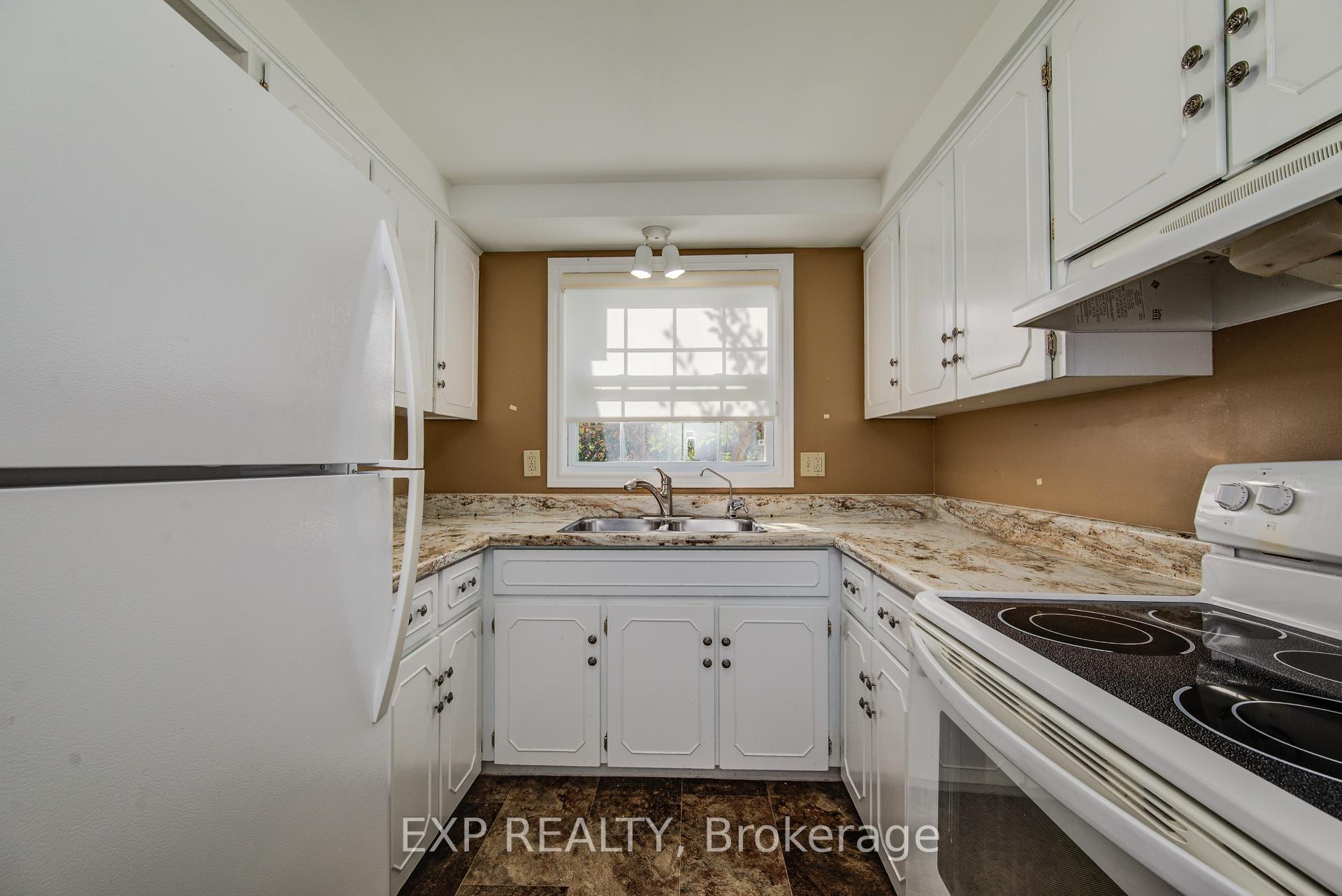 Photo 10 of Unit 22, 383 Edinburgh Road S, Guelph, Dovercliffe Park/Old University — HOMEH