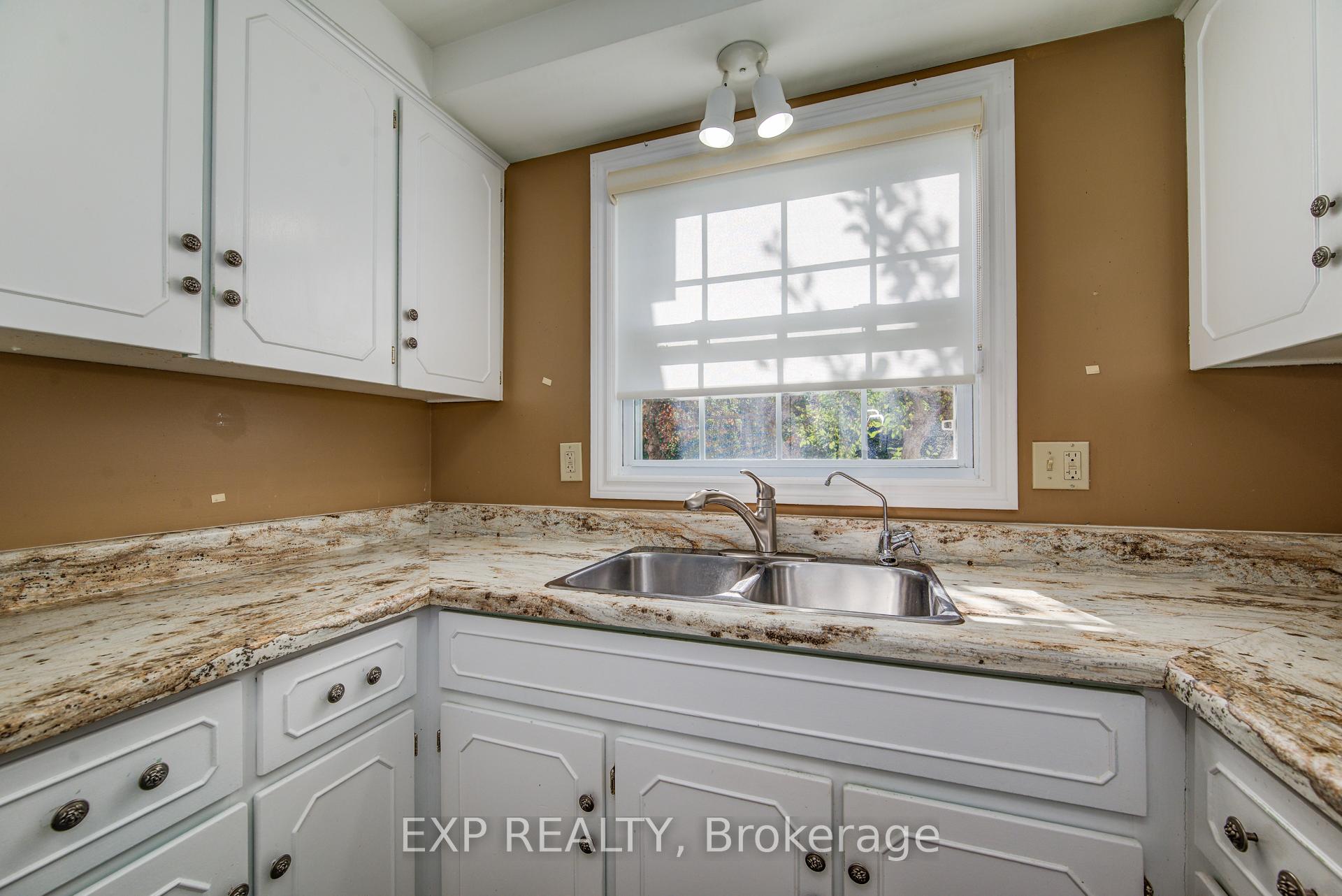 Photo 11 of Unit 22, 383 Edinburgh Road S, Guelph, Dovercliffe Park/Old University — HOMEH