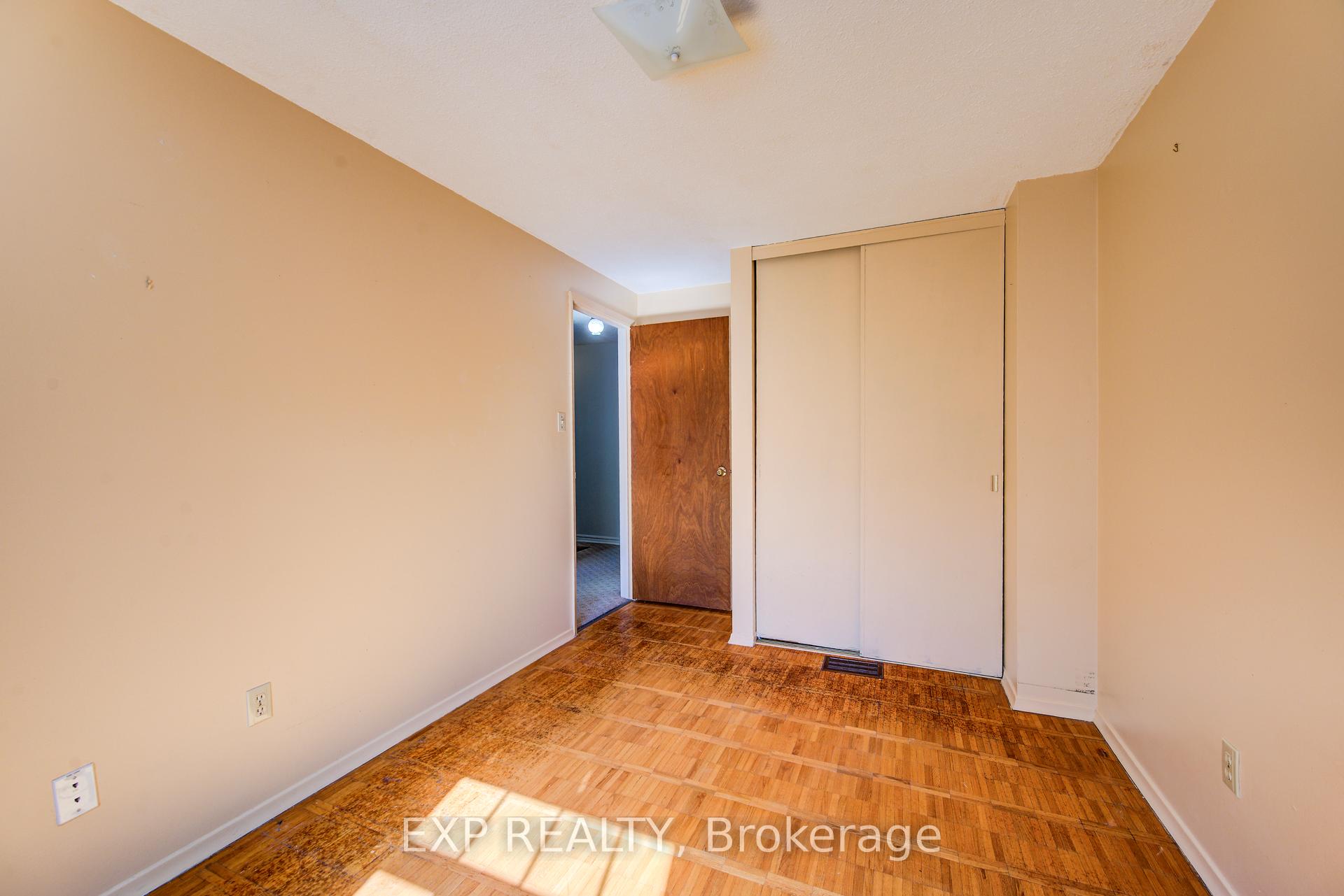 Photo 25 of Unit 22, 383 Edinburgh Road S, Guelph, Dovercliffe Park/Old University — HOMEH