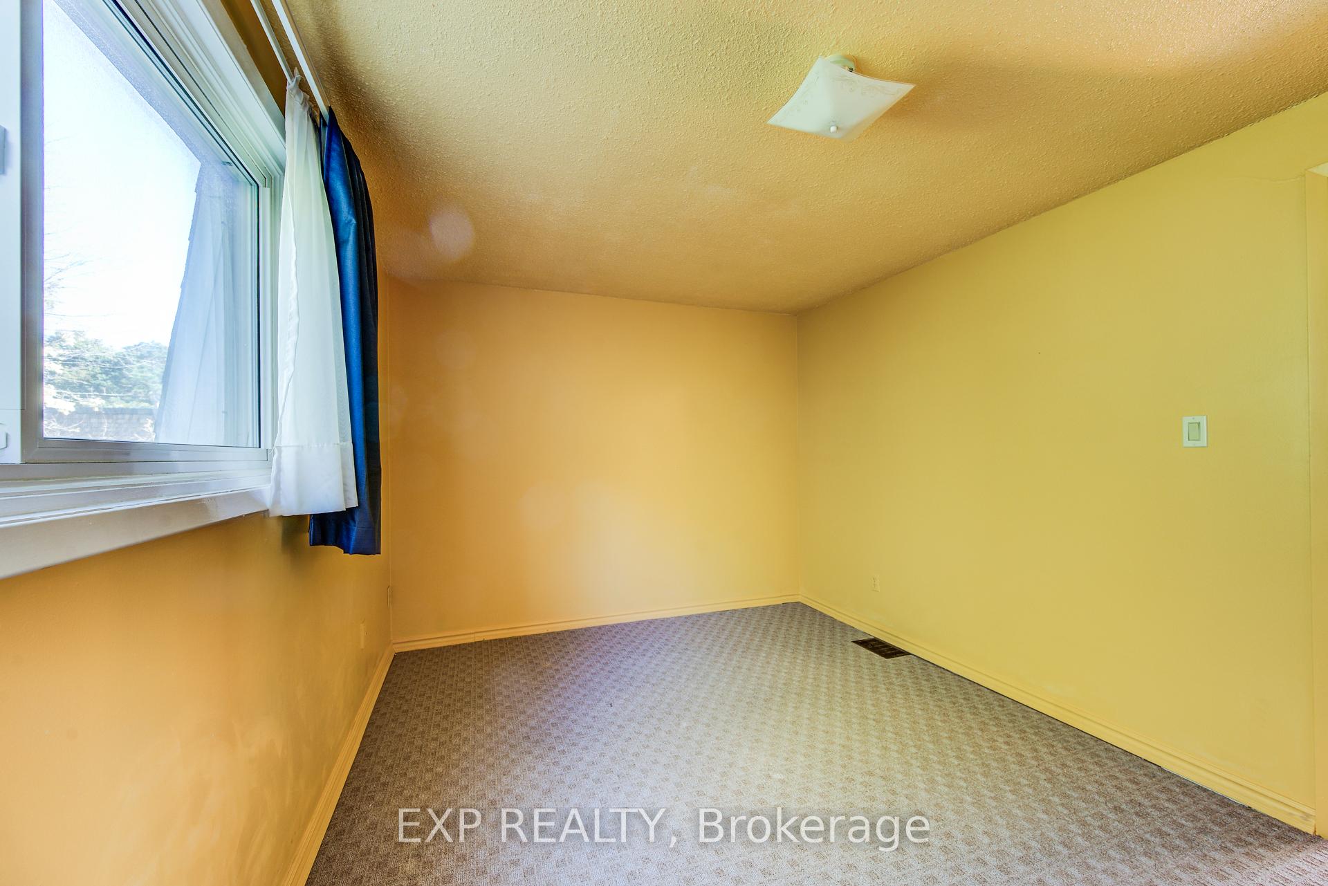 Photo 29 of Unit 22, 383 Edinburgh Road S, Guelph, Dovercliffe Park/Old University — HOMEH