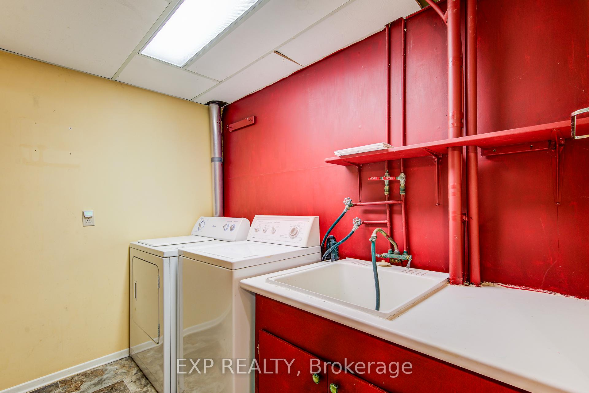 Photo 32 of Unit 22, 383 Edinburgh Road S, Guelph, Dovercliffe Park/Old University — HOMEH