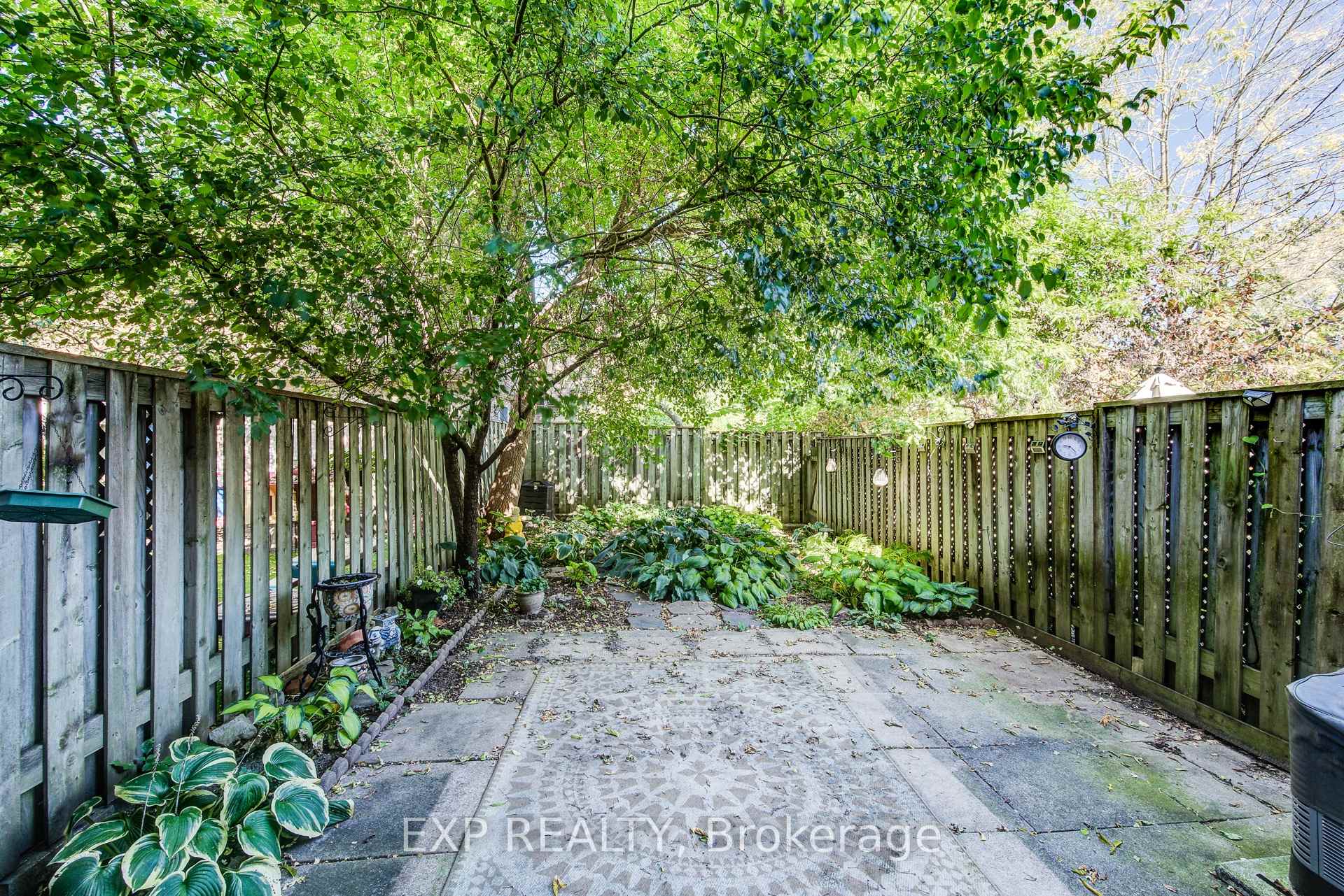 Photo 40 of Unit 22, 383 Edinburgh Road S, Guelph, Dovercliffe Park/Old University — HOMEH
