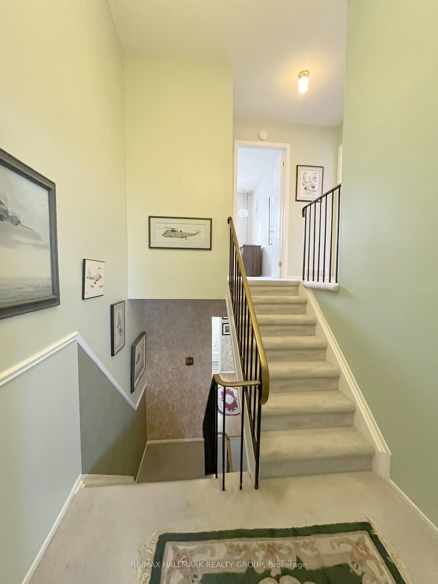 Photo 9 of 3 Lightfoot Place, Ottawa, Kanata - Katimavik — HOMEH