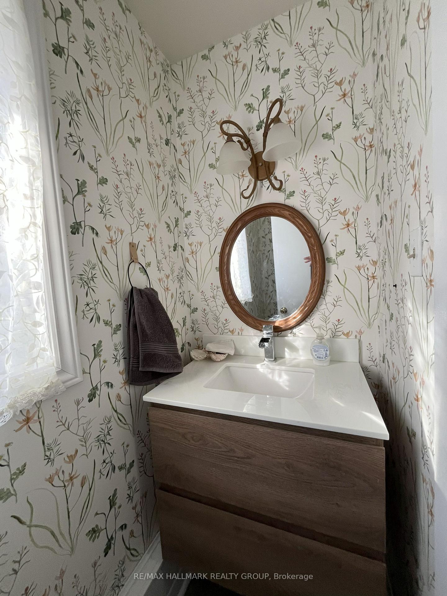 Photo 11 of 3 Lightfoot Place, Ottawa, Kanata - Katimavik — HOMEH