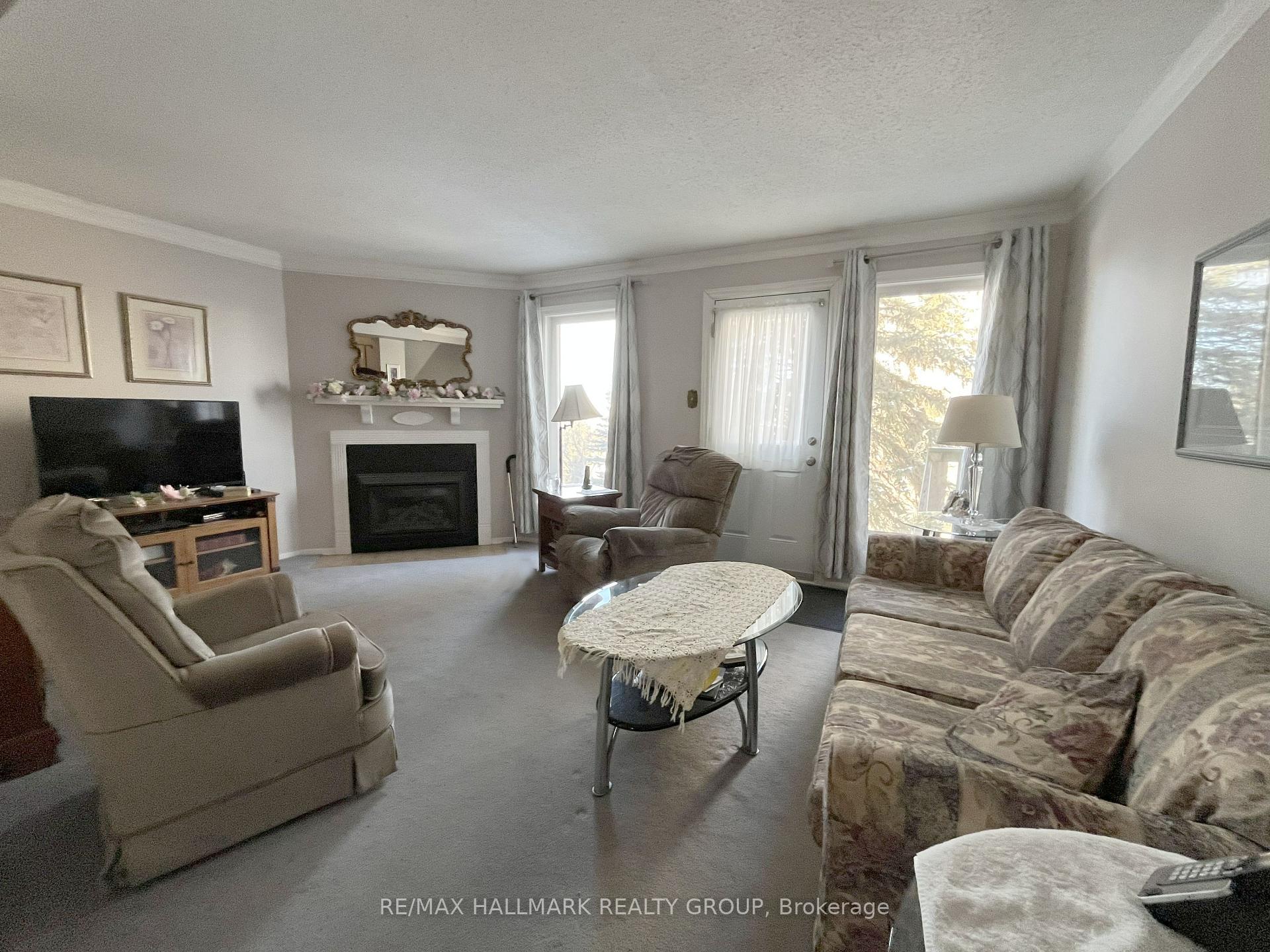 Photo 12 of 3 Lightfoot Place, Ottawa, Kanata - Katimavik — HOMEH