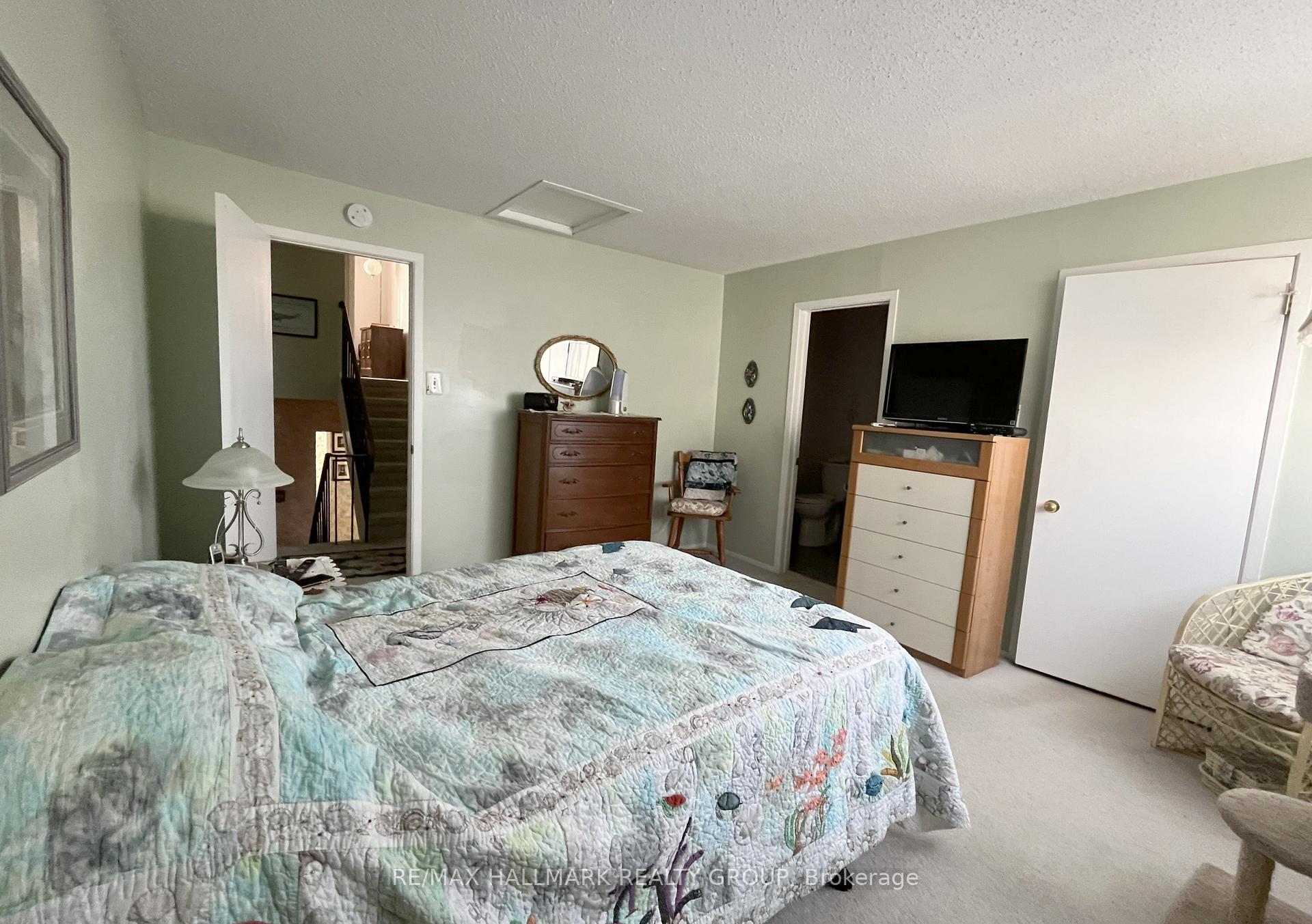 Photo 16 of 3 Lightfoot Place, Ottawa, Kanata - Katimavik — HOMEH