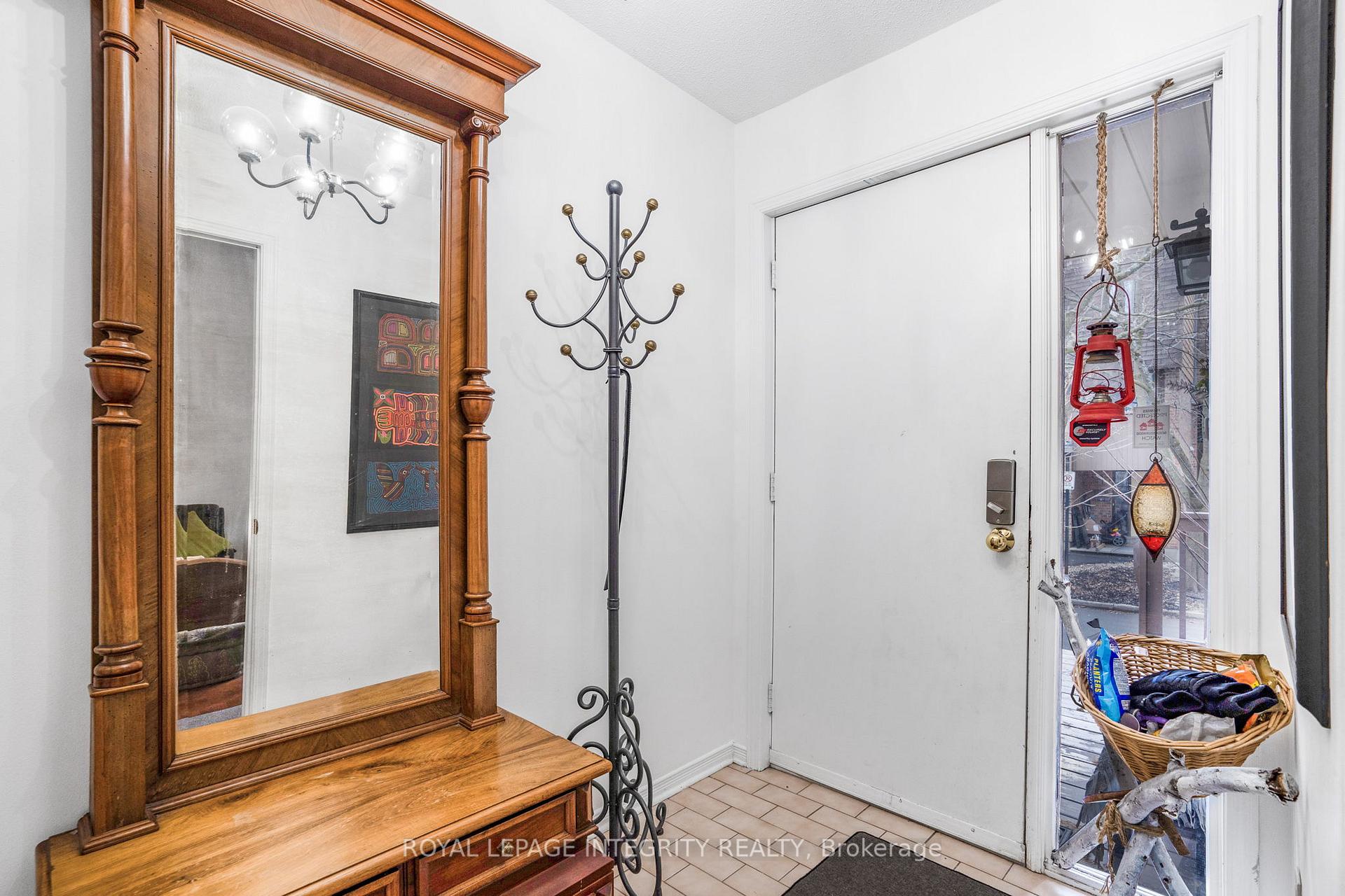 Photo 23 of 1471 Bryson Lane, Ottawa, Sawmill Creek/Timbermill — HOMEH