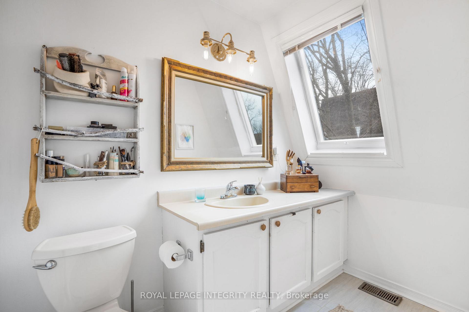 Photo 19 of 1471 Bryson Lane, Ottawa, Sawmill Creek/Timbermill — HOMEH