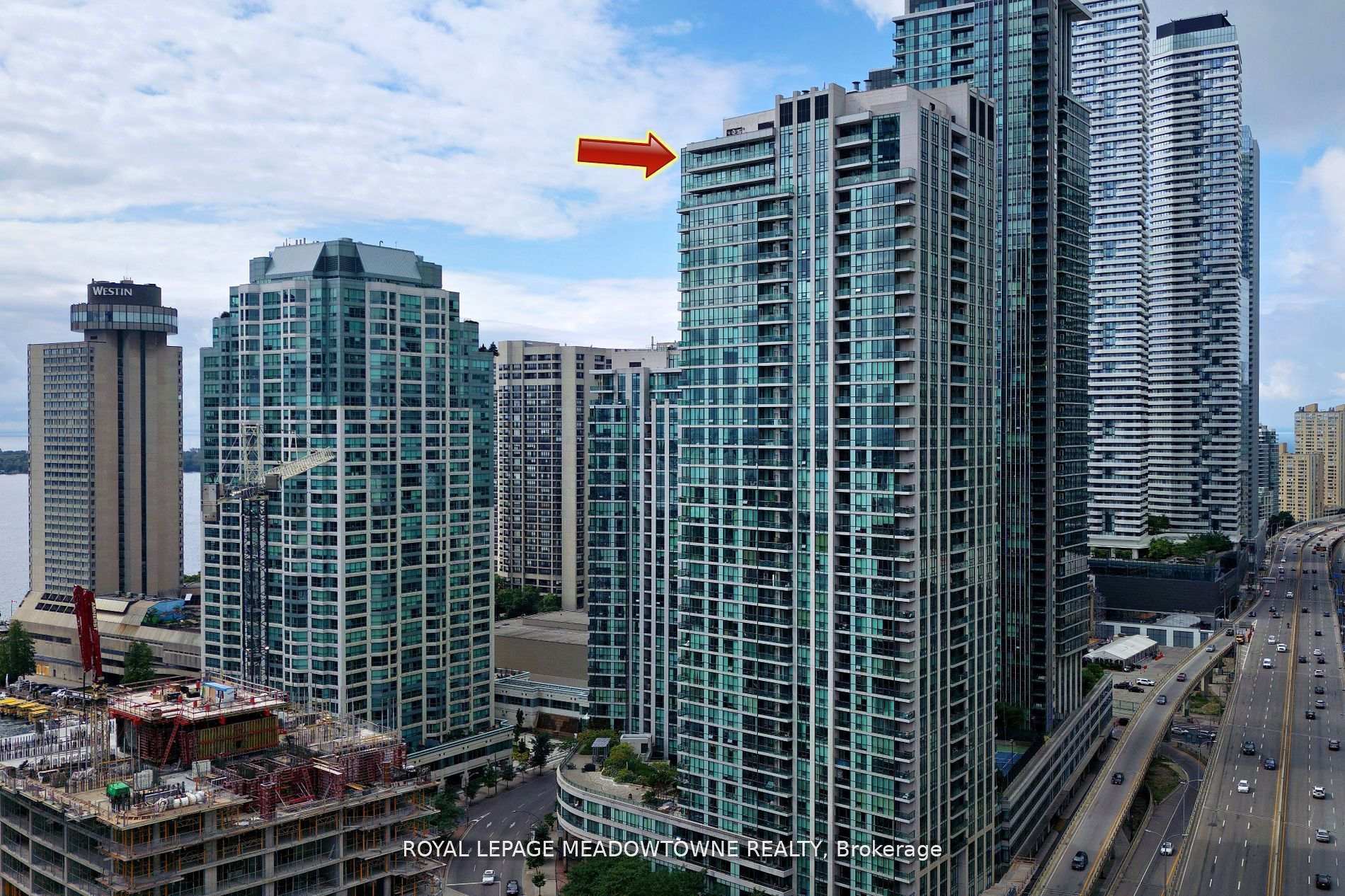 Photo 9 of Unit PH 4006, 16 Yonge Street, Toronto, Waterfront Communities — HOMEH