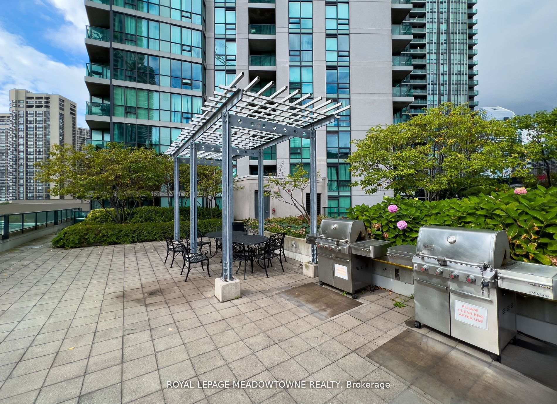 Photo 31 of Unit PH 4006, 16 Yonge Street, Toronto, Waterfront Communities — HOMEH