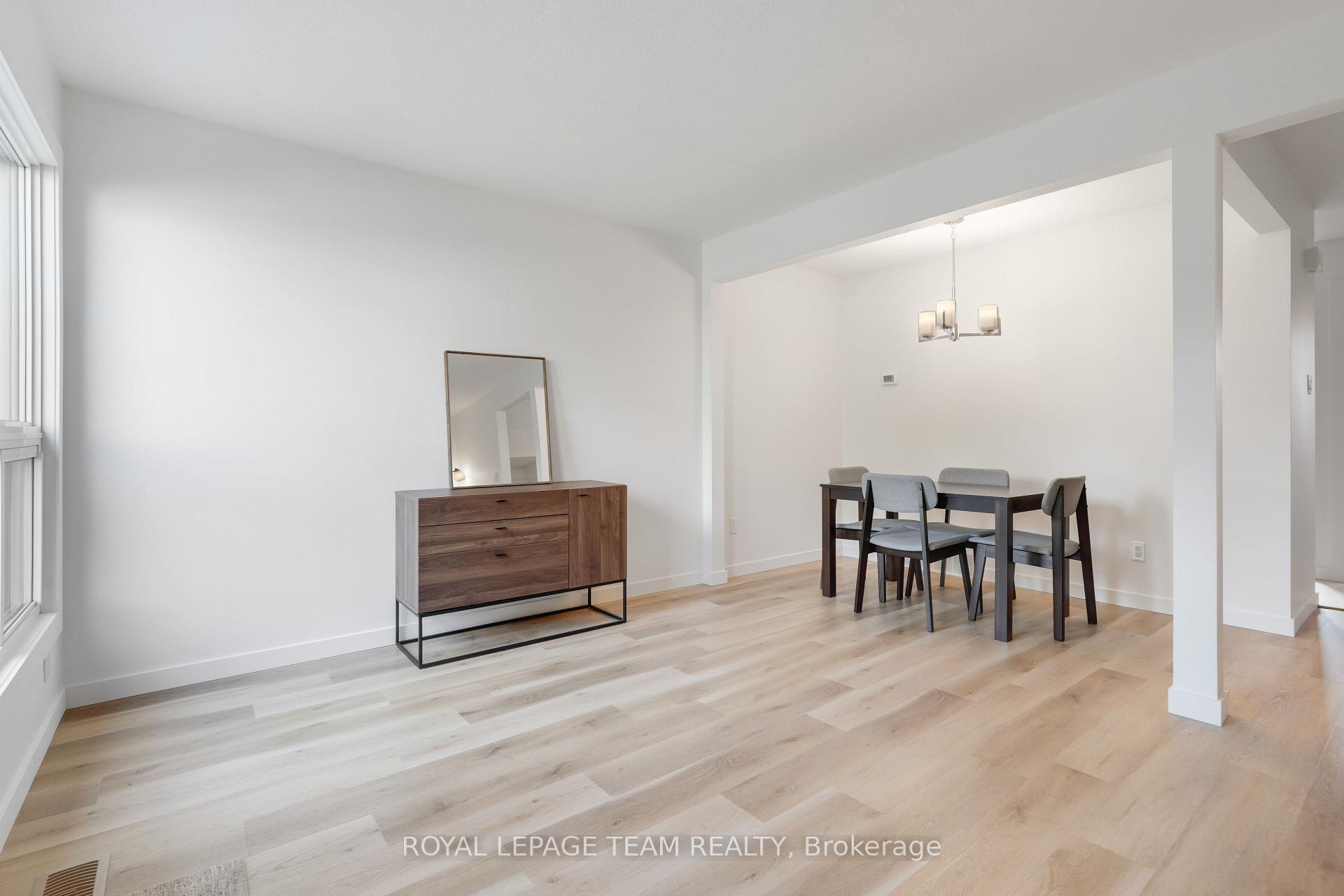 Photo 20 of 1787 Meadowbrook Road, Ottawa, Pineview — HOMEH