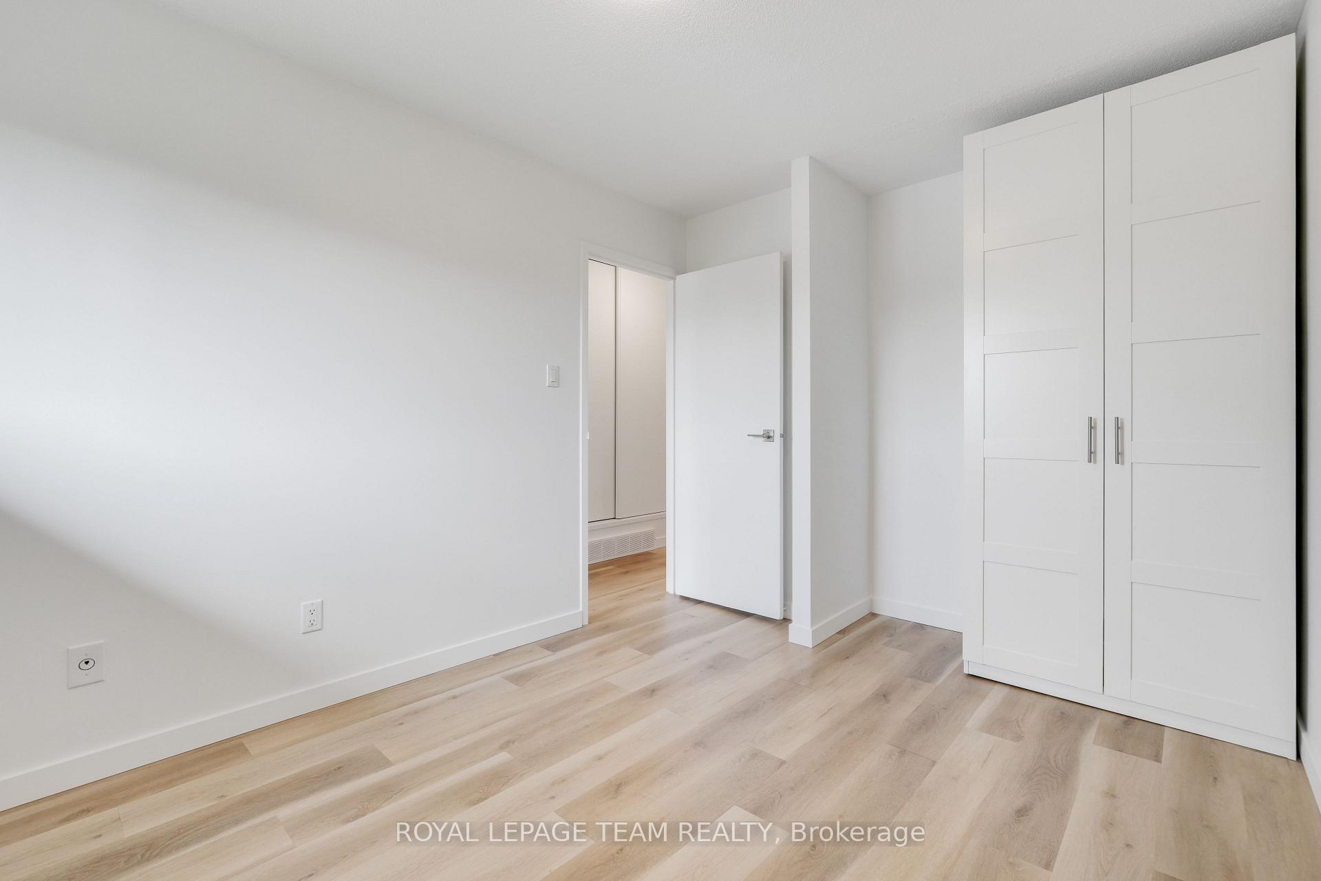 Photo 27 of 1787 Meadowbrook Road, Ottawa, Pineview — HOMEH