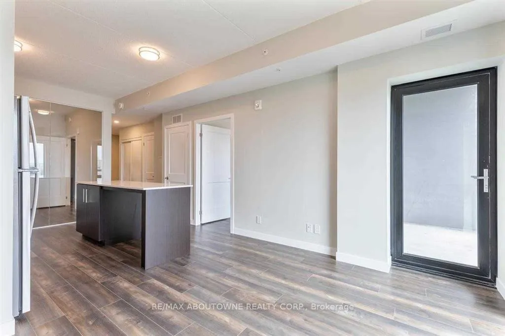 Photo 6 of Unit 1509, 15 Queen Street S, Hamilton, Central — HOMEH