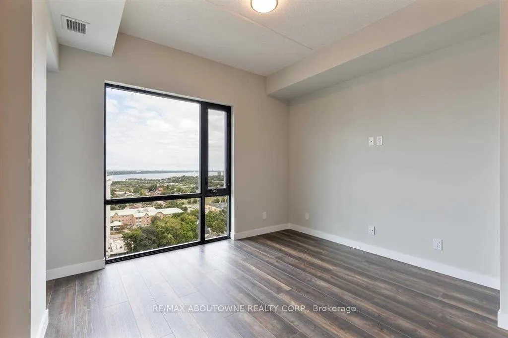 Photo 7 of Unit 1509, 15 Queen Street S, Hamilton, Central — HOMEH