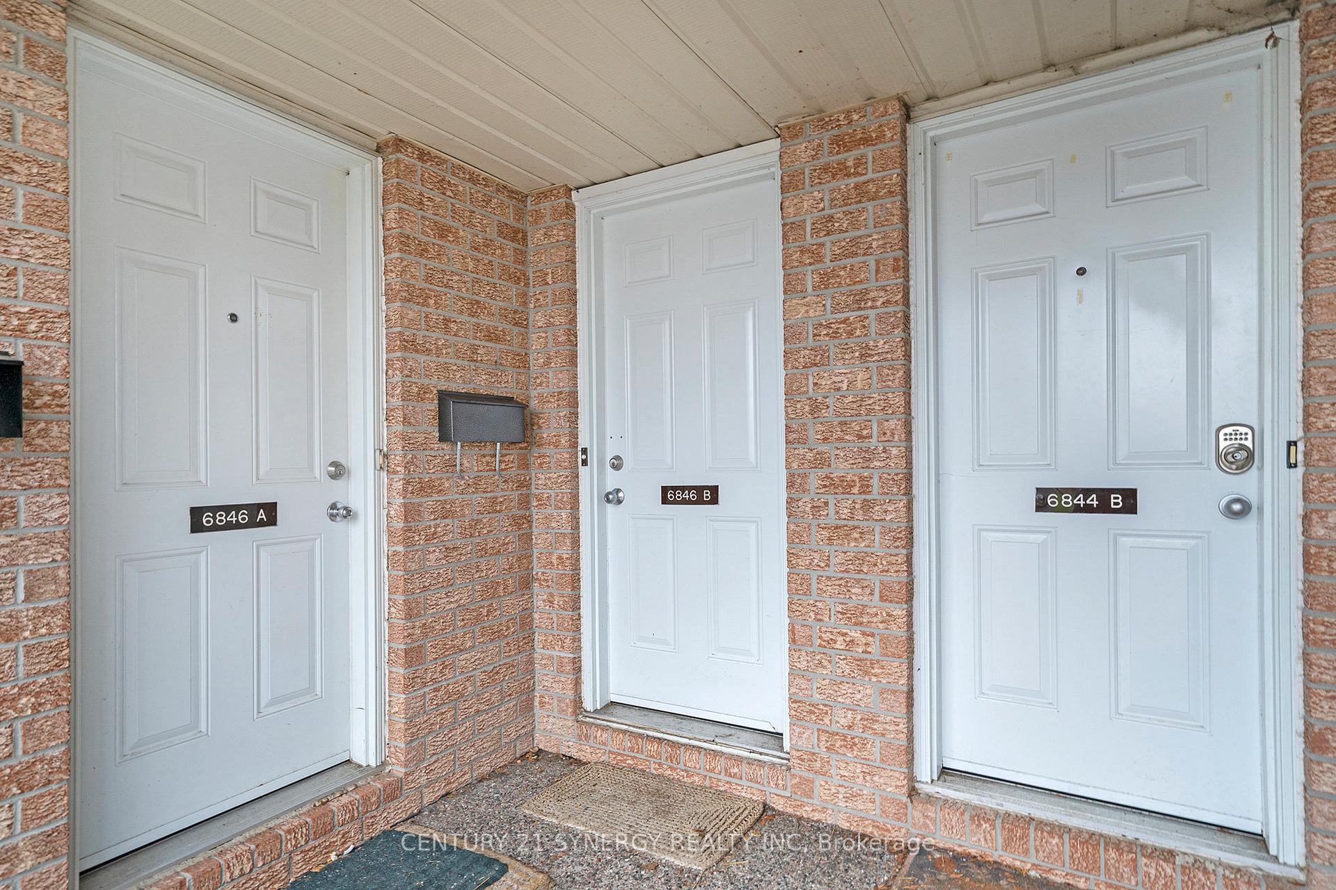 Photo 3 of Unit B, 6846 Jeanne Darc Boulevard, Ottawa, Convent Glen North — HOMEH
