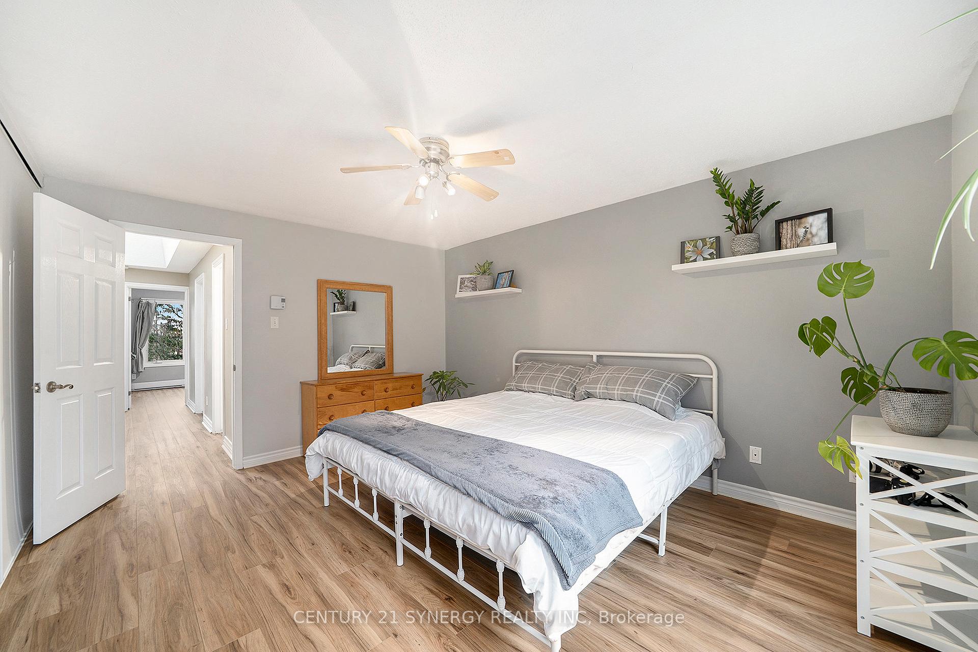 Photo 13 of Unit B, 6846 Jeanne Darc Boulevard, Ottawa, Convent Glen North — HOMEH