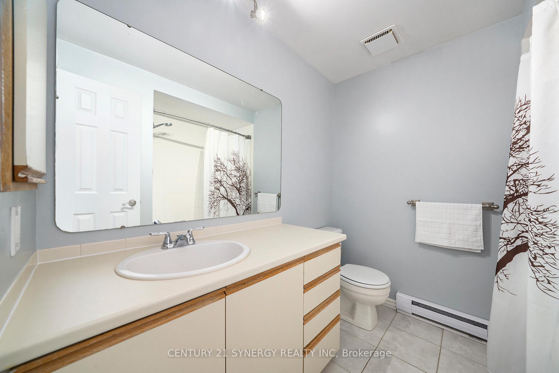 Photo 16 of Unit B, 6846 Jeanne Darc Boulevard, Ottawa, Convent Glen North — HOMEH