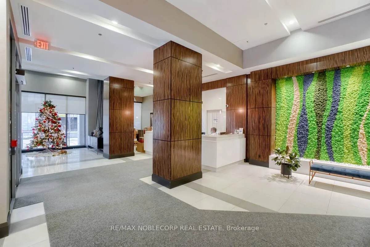 Photo 18 of Unit 807, 19 Grand Trunk Crescent, Toronto, Waterfront Communities — HOMEH