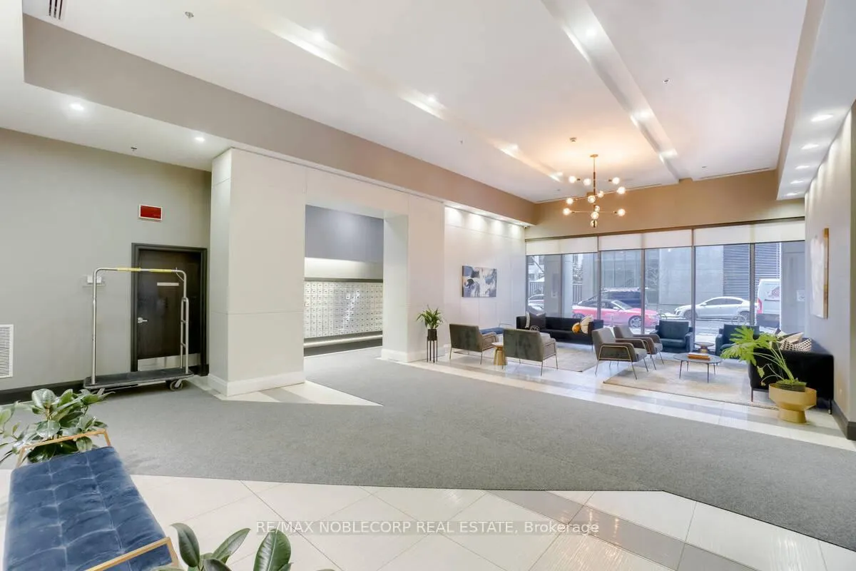 Photo 21 of Unit 807, 19 Grand Trunk Crescent, Toronto, Waterfront Communities — HOMEH