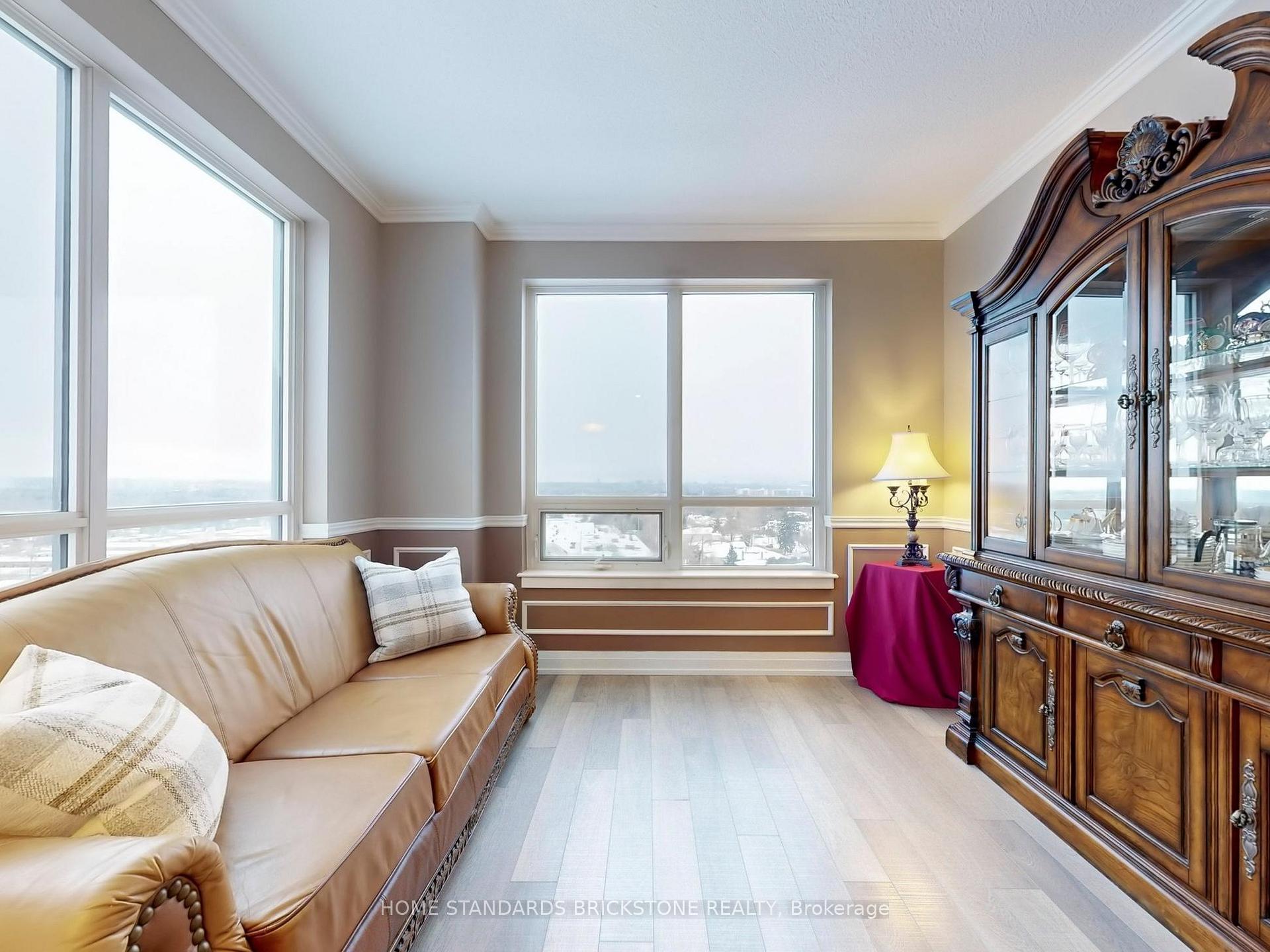 Photo 10 of Unit 712, 7167 Yonge Street, Markham, Grandview — HOMEH